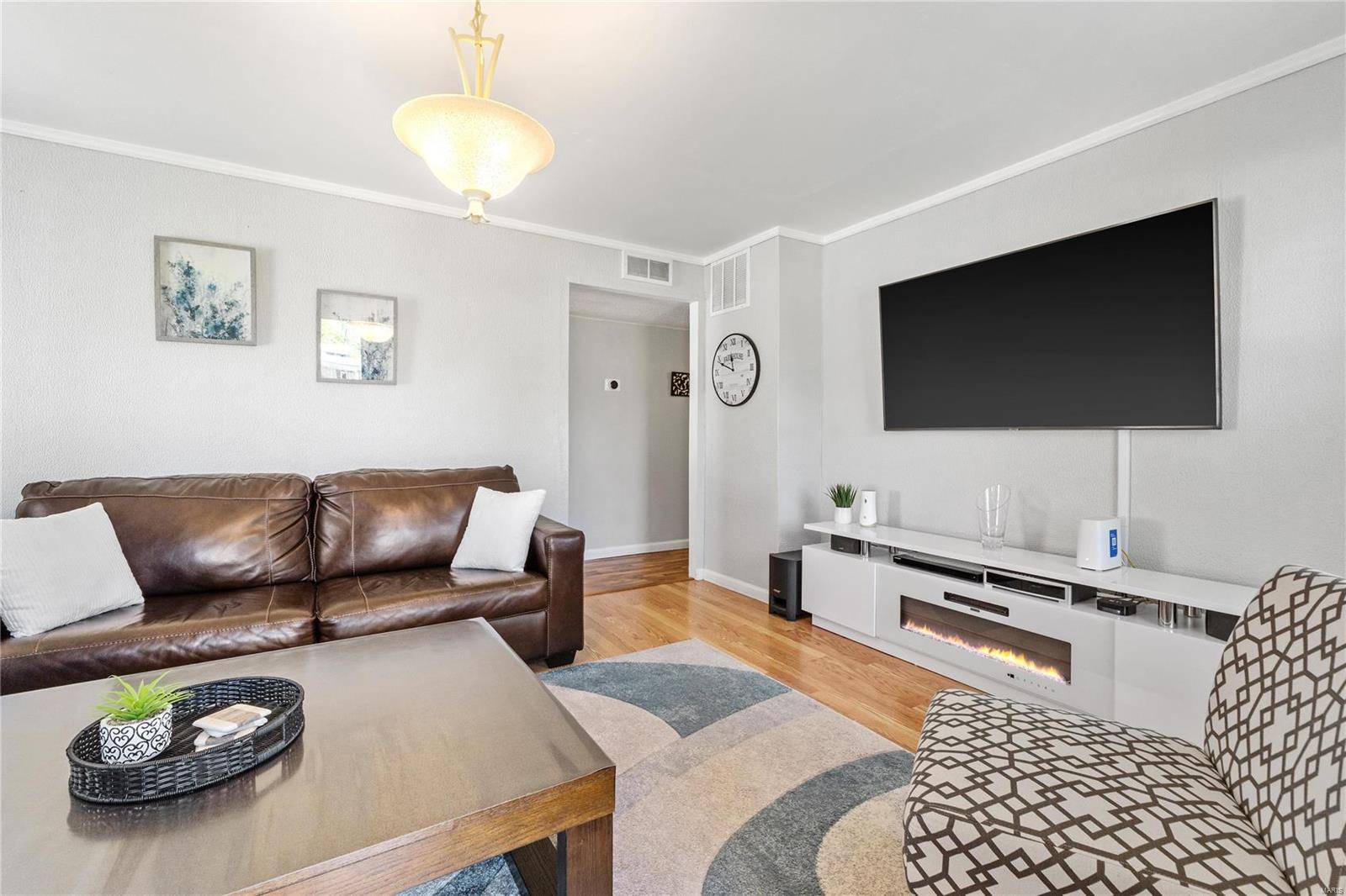 4659 Frankfort Avenue