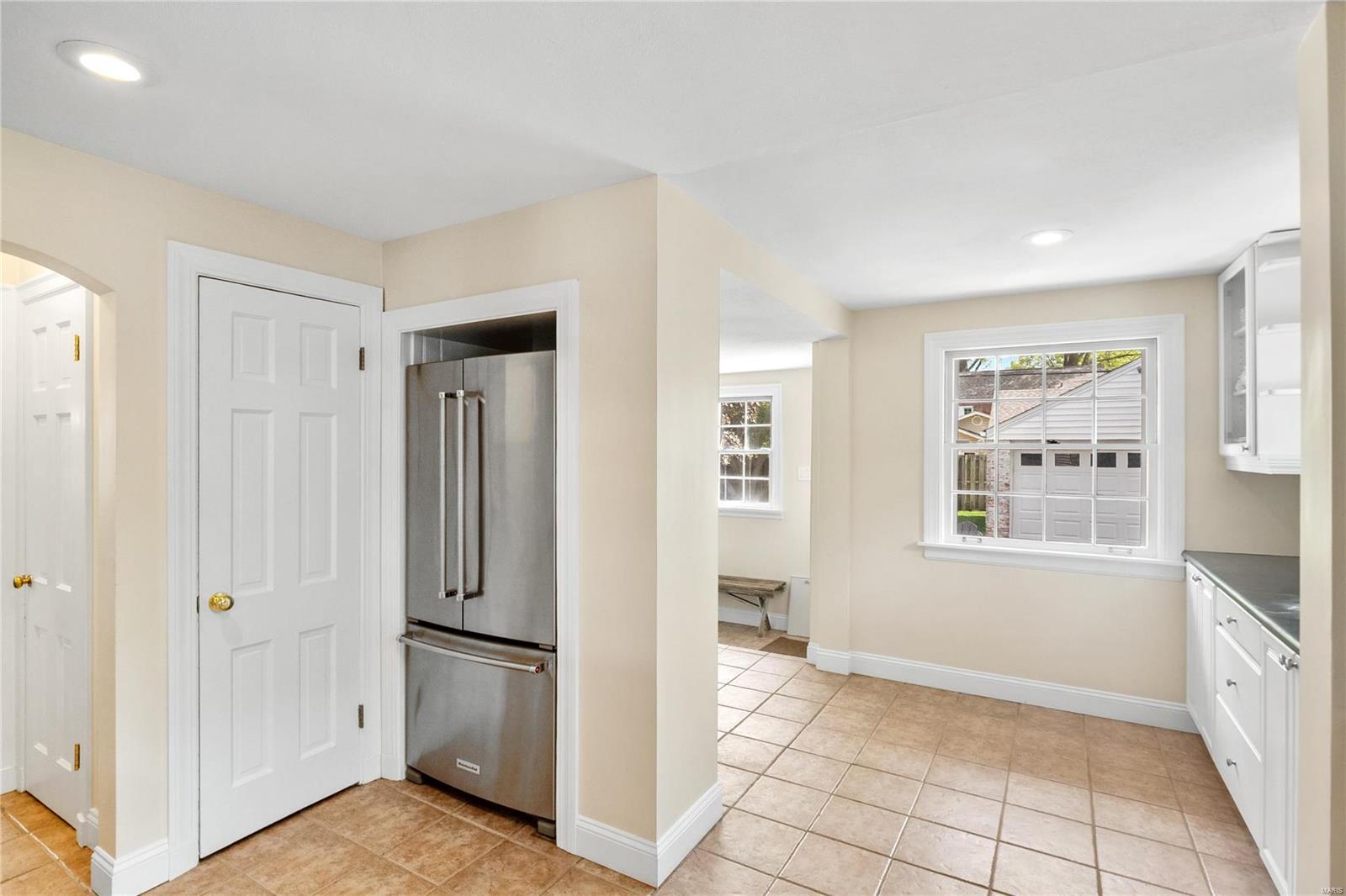 9240 Old Bonhomme Road