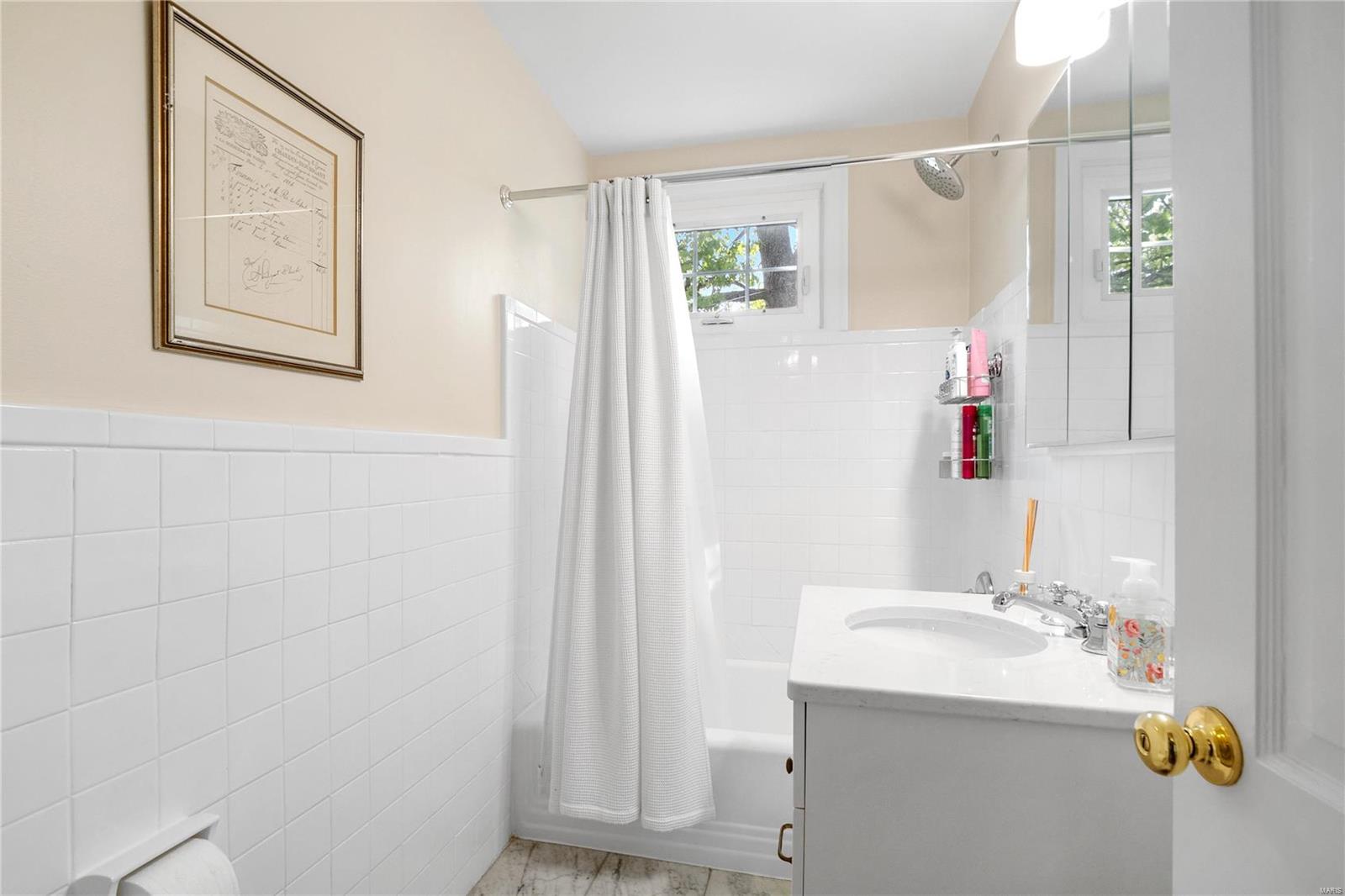 9240 Old Bonhomme Road