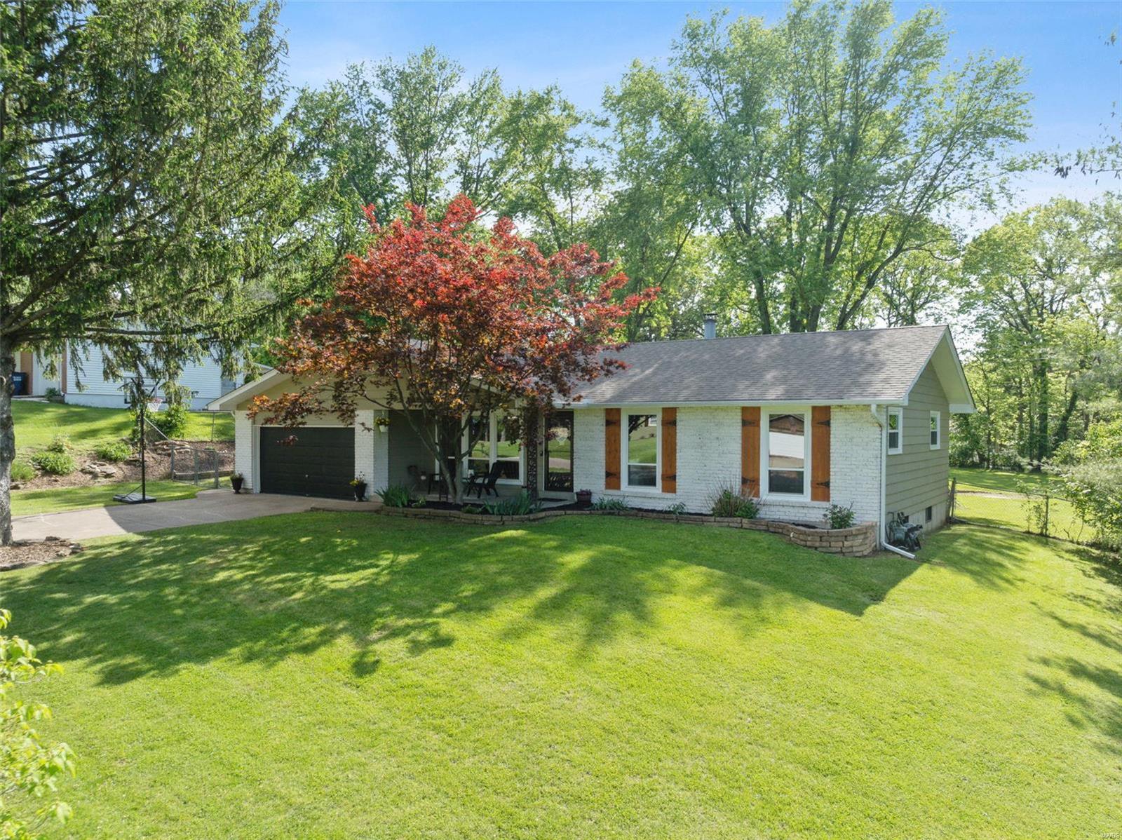 33 Countryside Drive