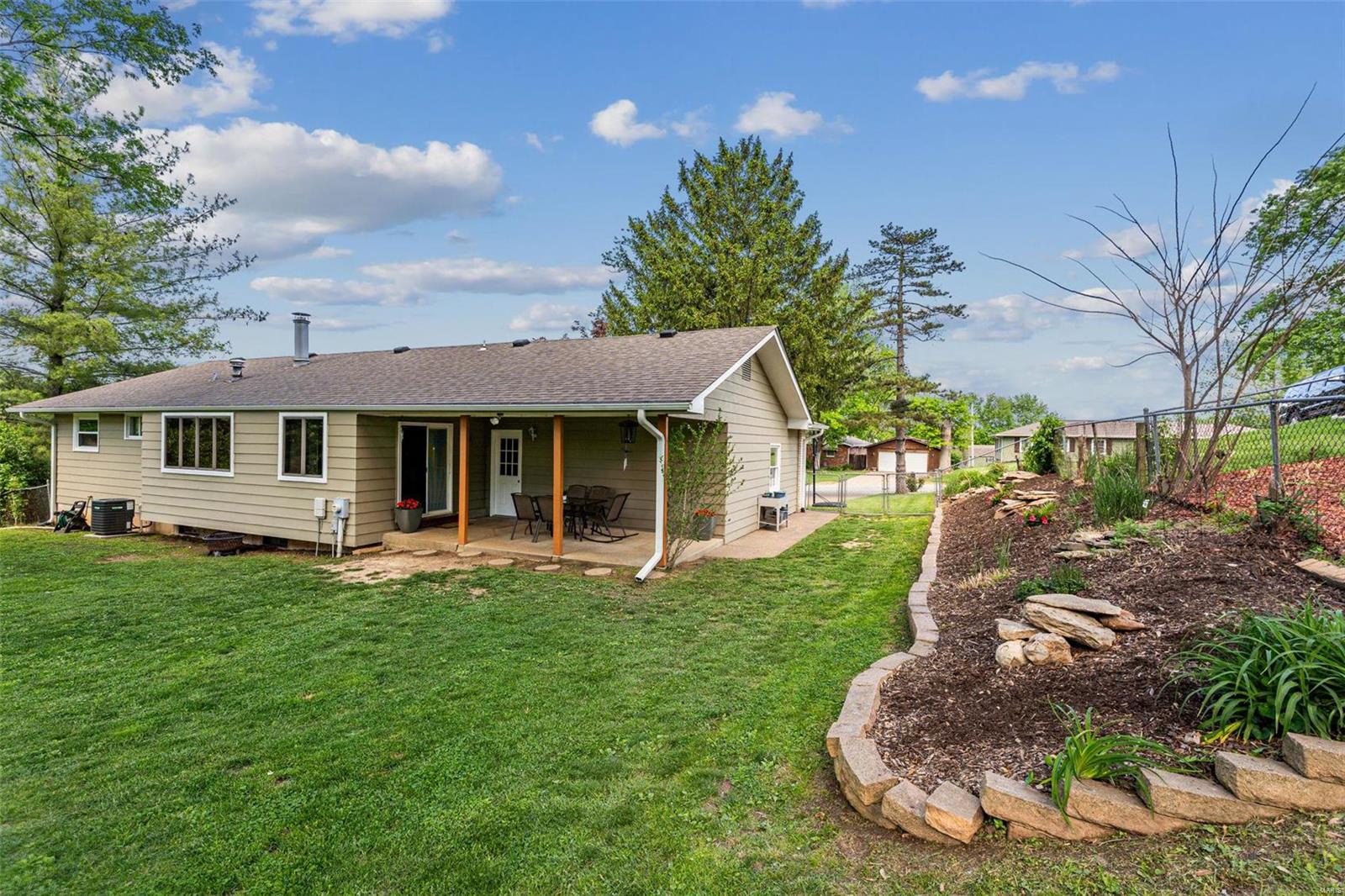 33 Countryside Drive