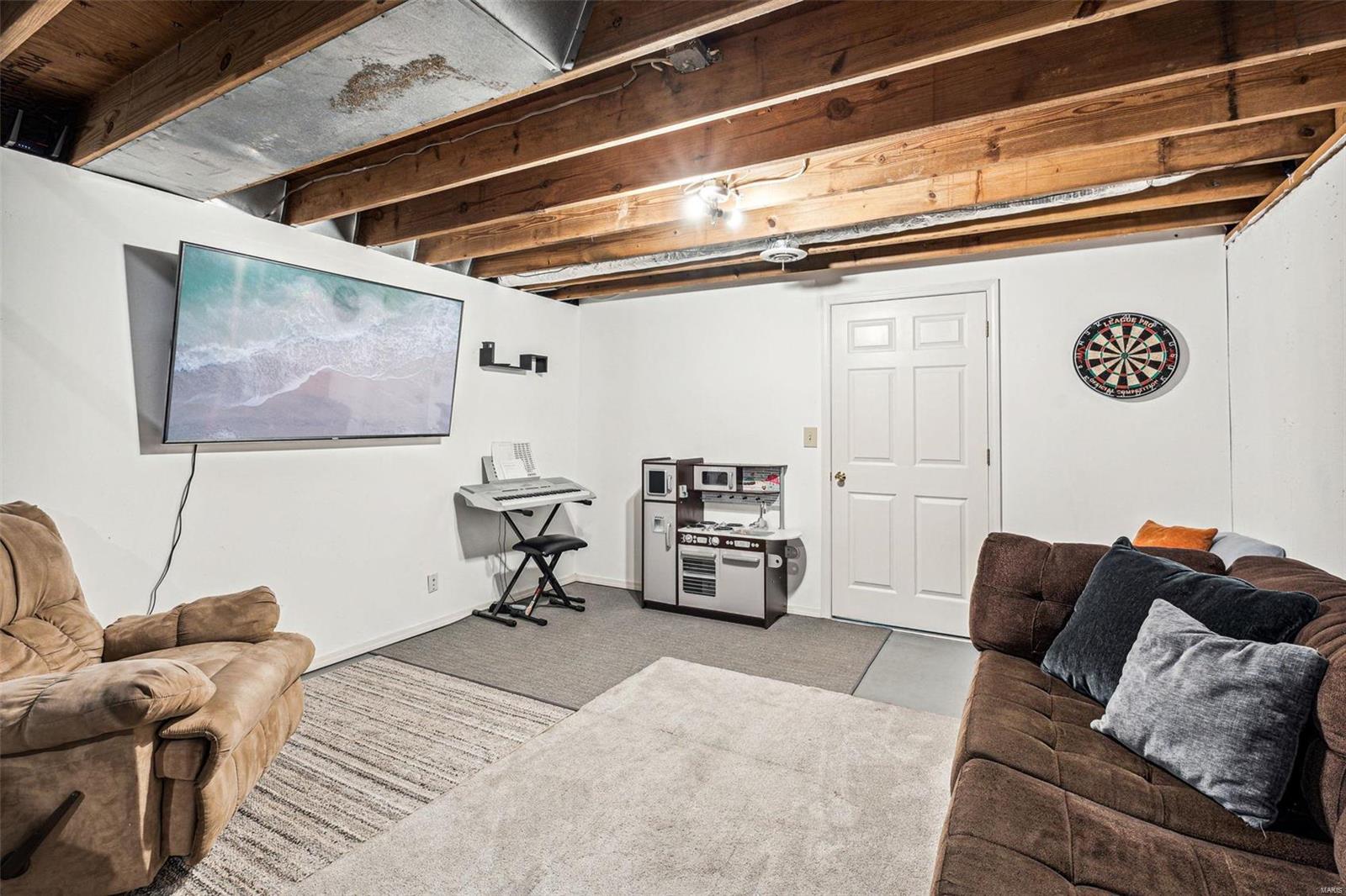 33 Countryside Drive