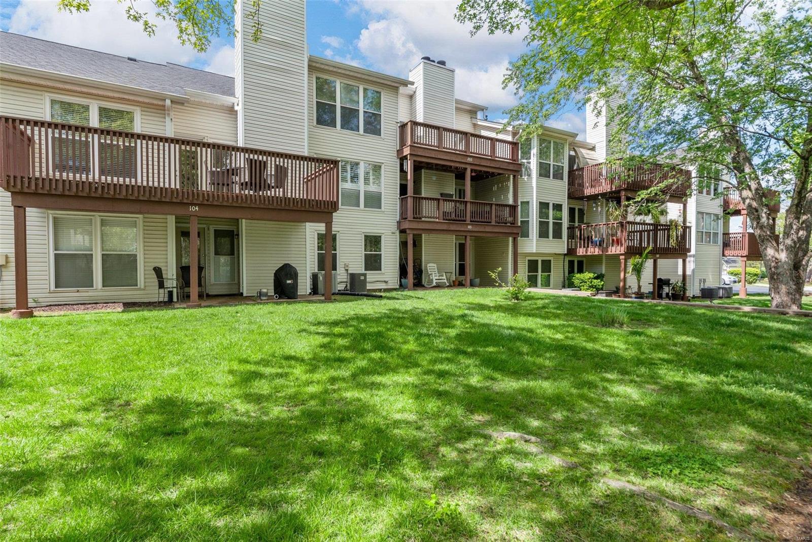 740 Woodside Trails Drive Unit: 203