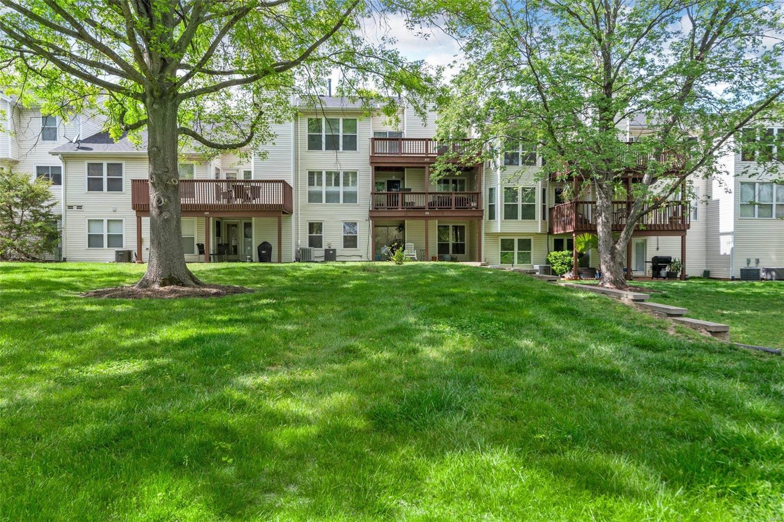 740 Woodside Trails Drive Unit: 203