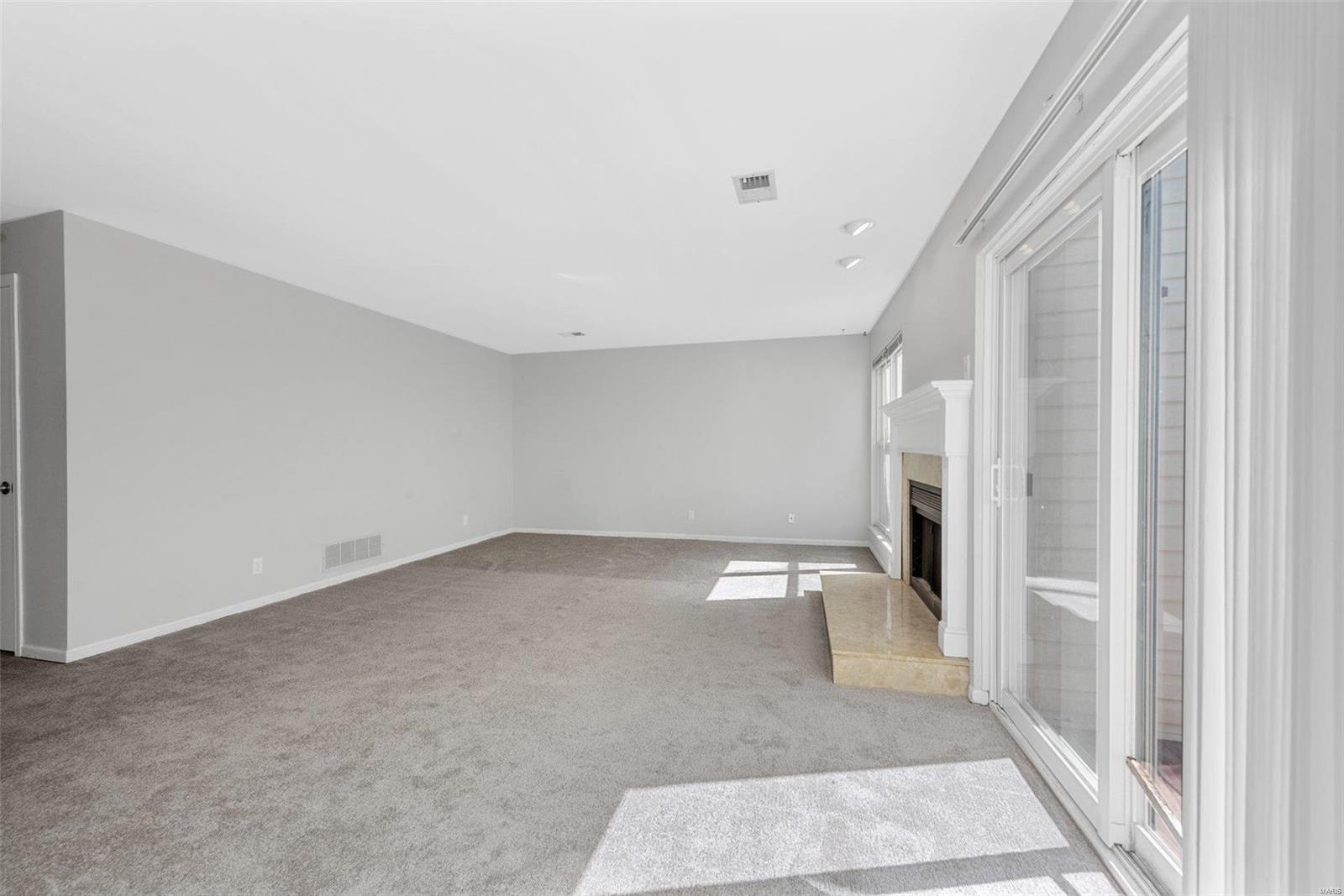 740 Woodside Trails Drive Unit: 203