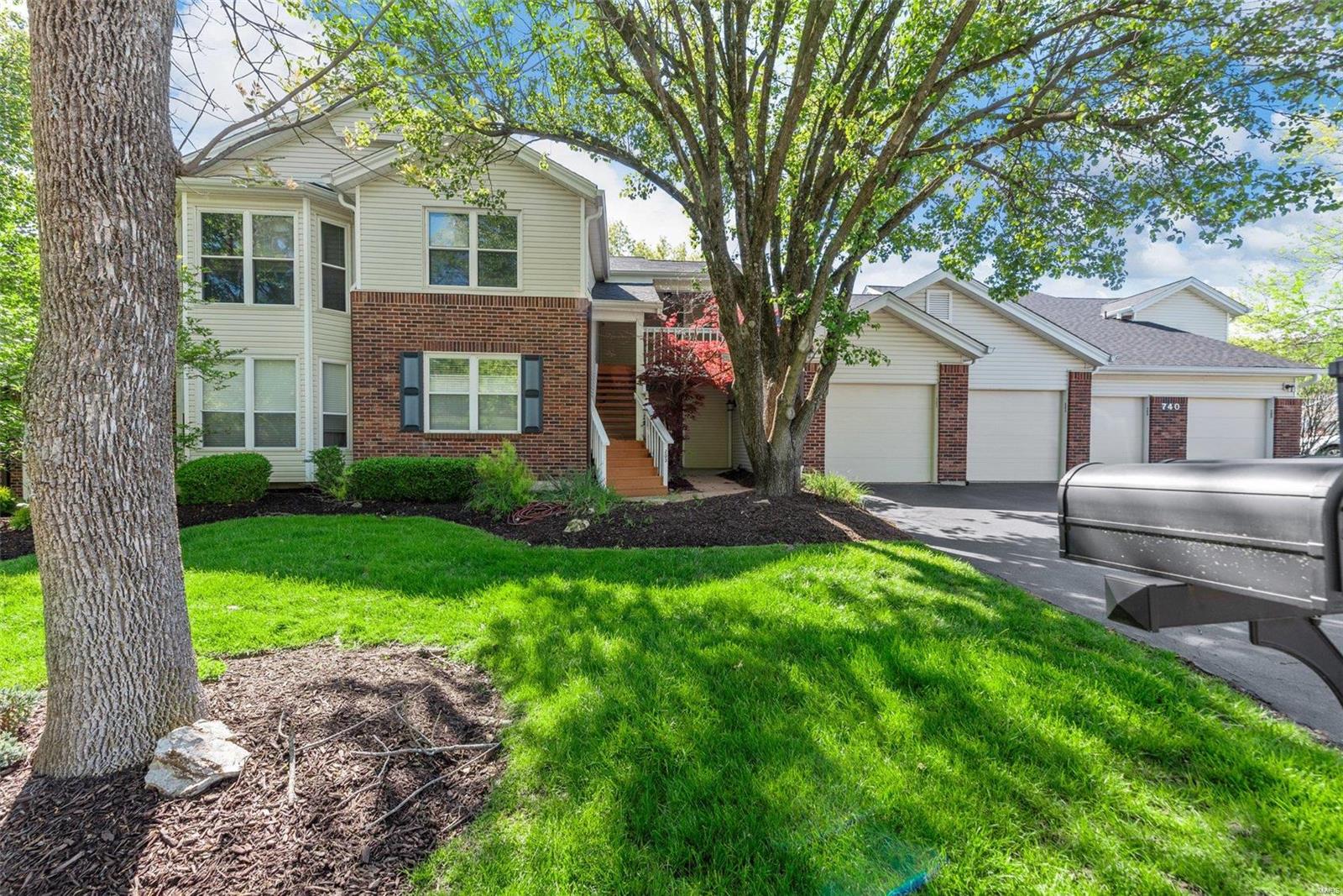 740 Woodside Trails Drive Unit: 203