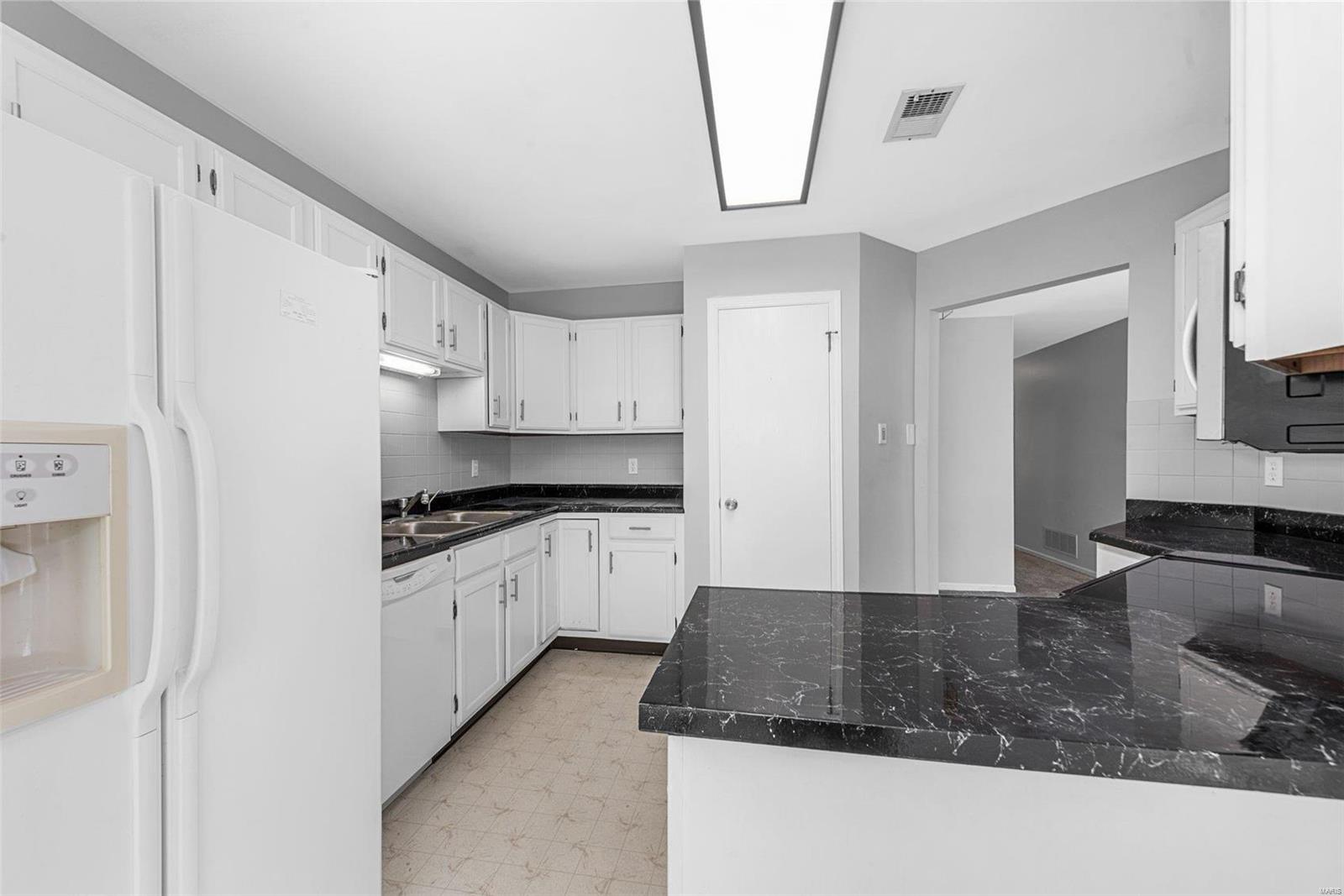 740 Woodside Trails Drive Unit: 203