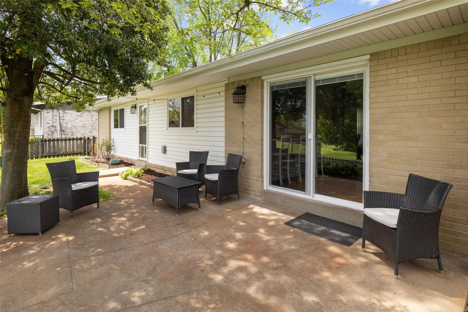 6 Oakland Hills Drive