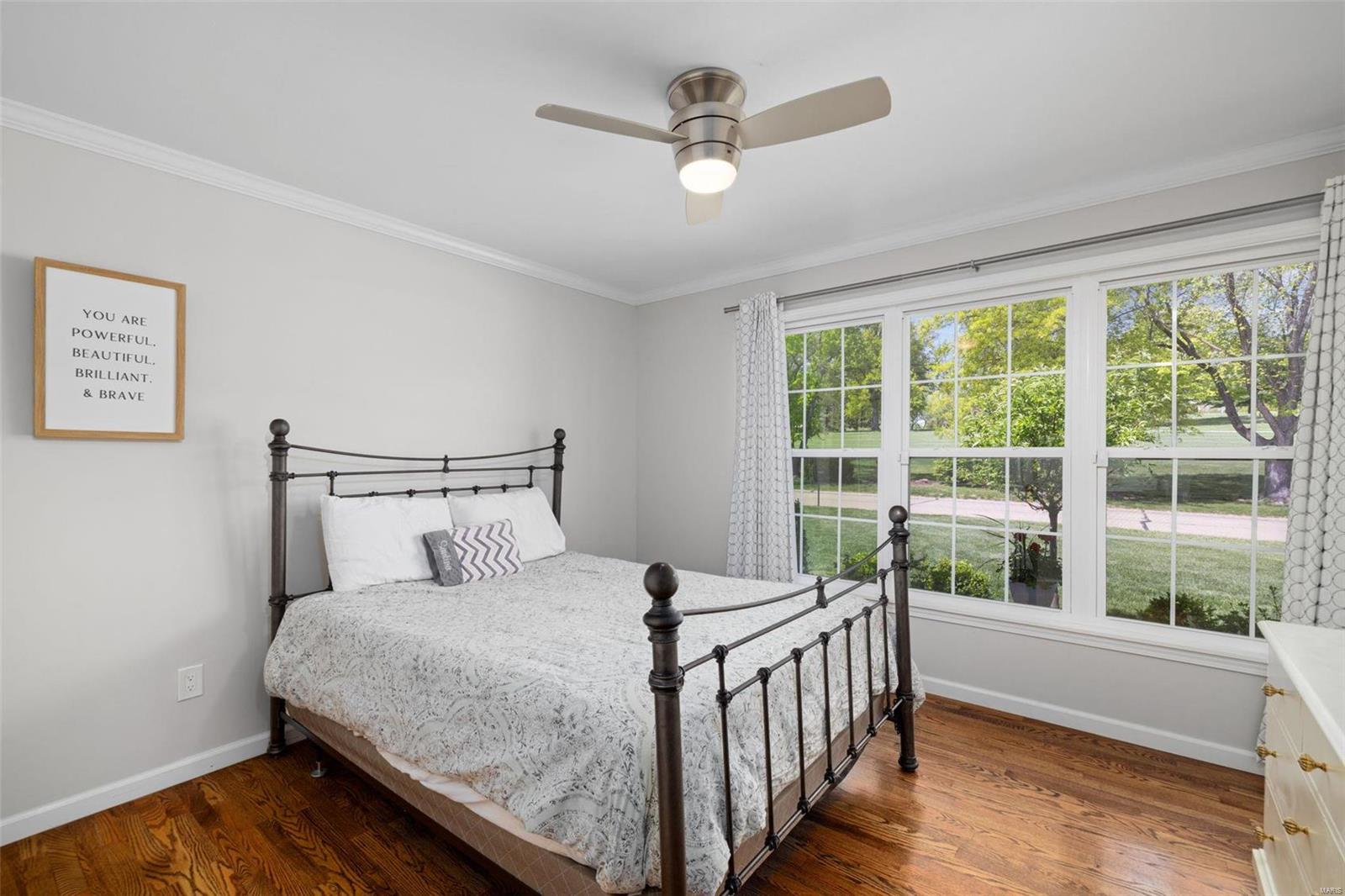 6 Oakland Hills Drive