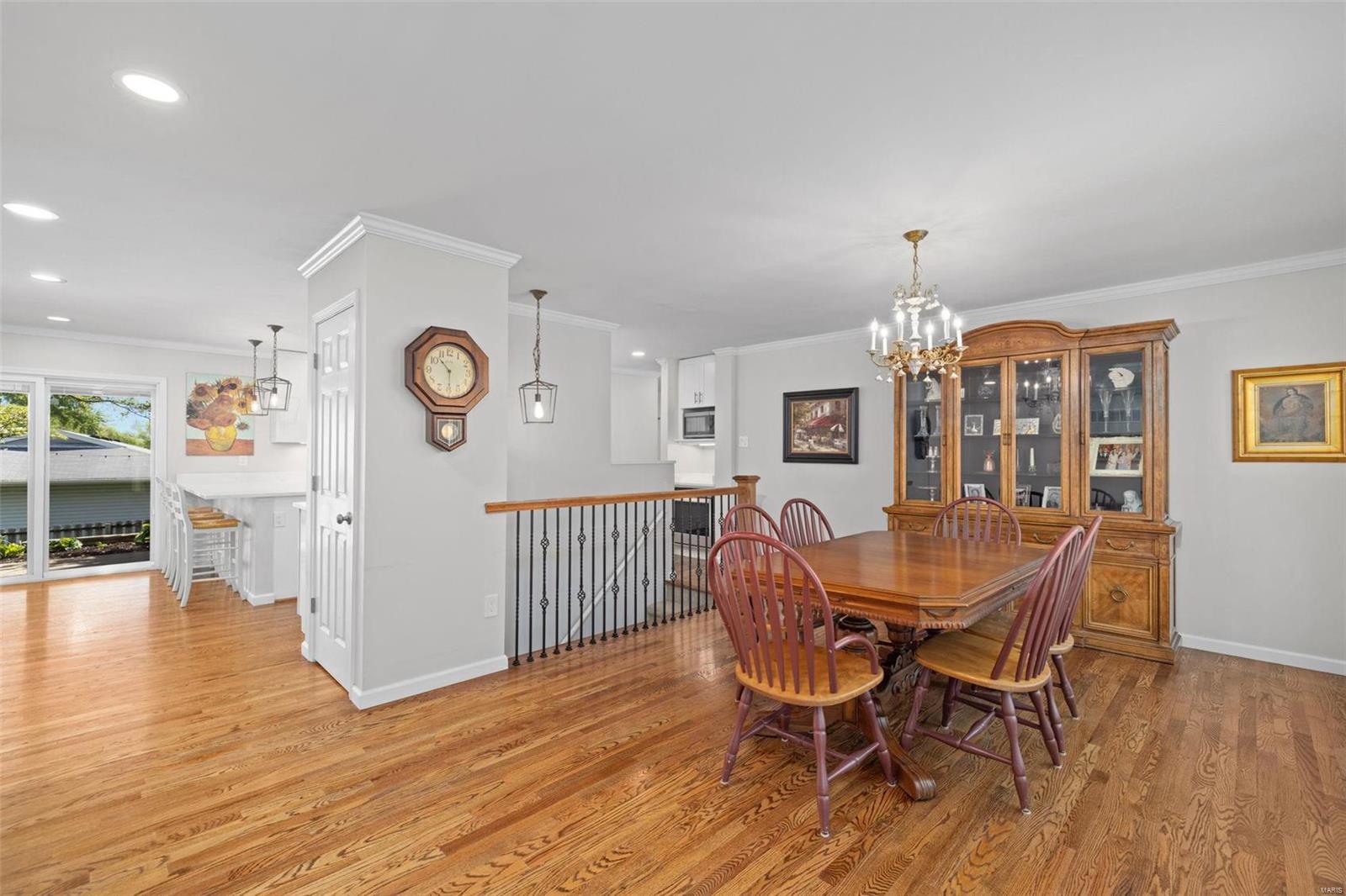 6 Oakland Hills Drive