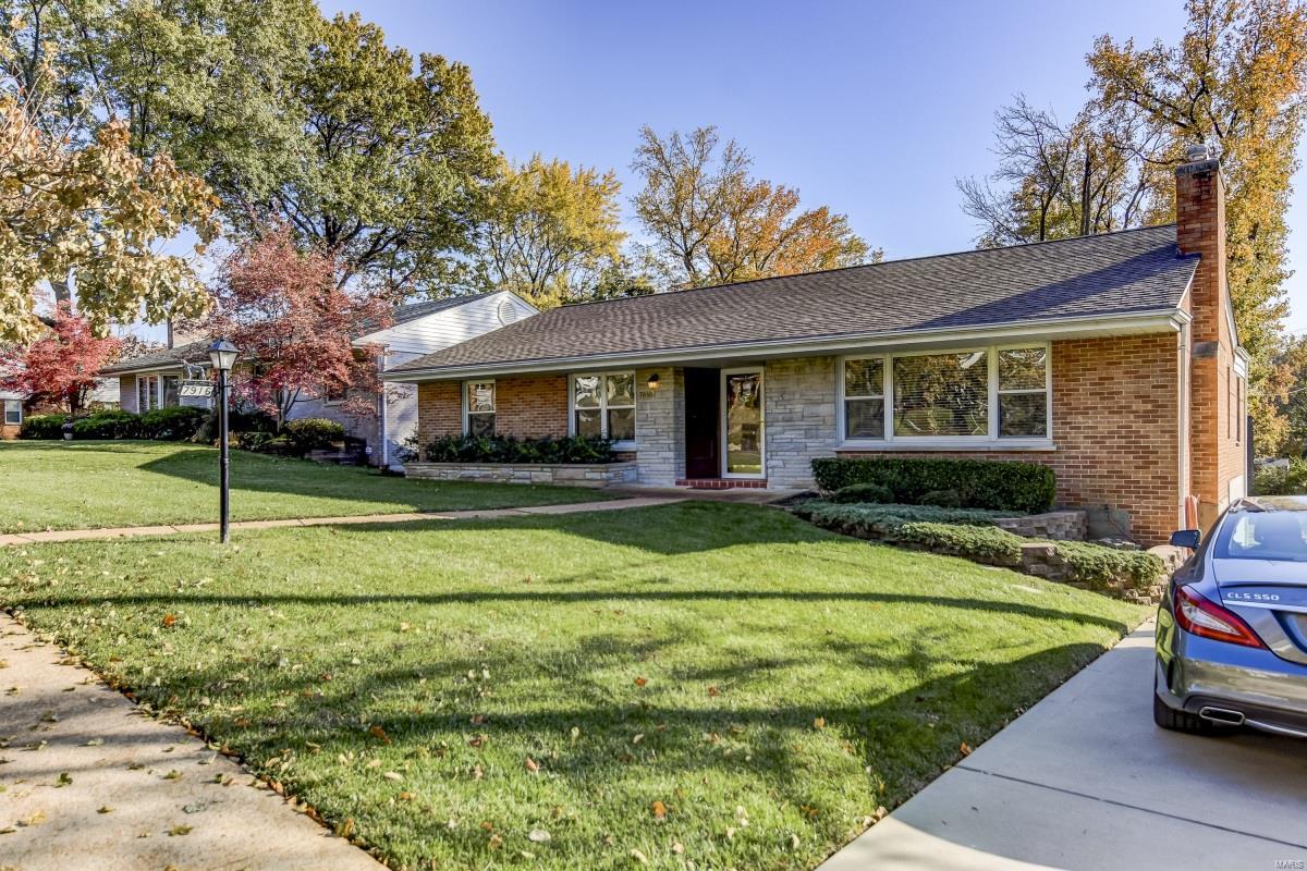 7916 Blackberry Avenue