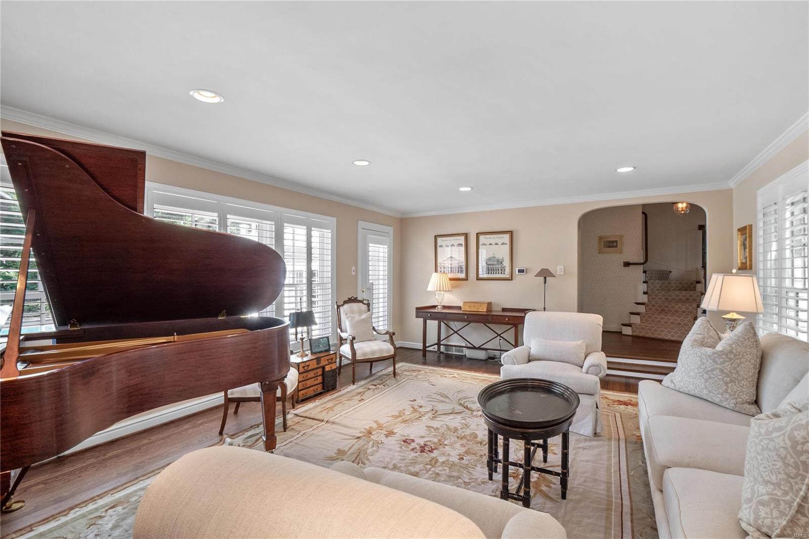 9321 Old Bonhomme Road