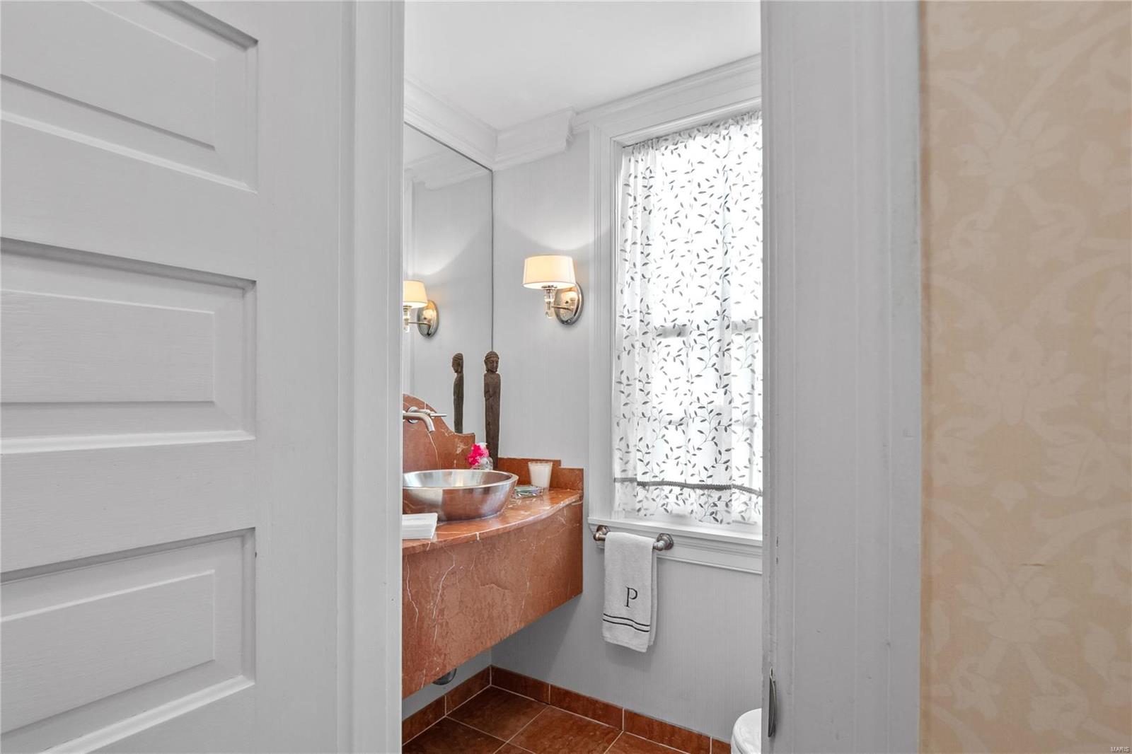 9321 Old Bonhomme Road