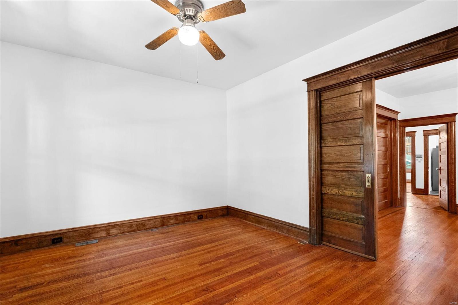 3022 Shenandoah Avenue