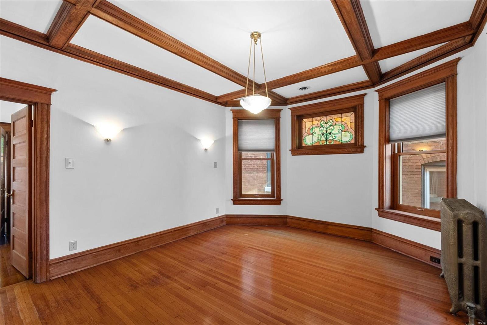 3022 Shenandoah Avenue