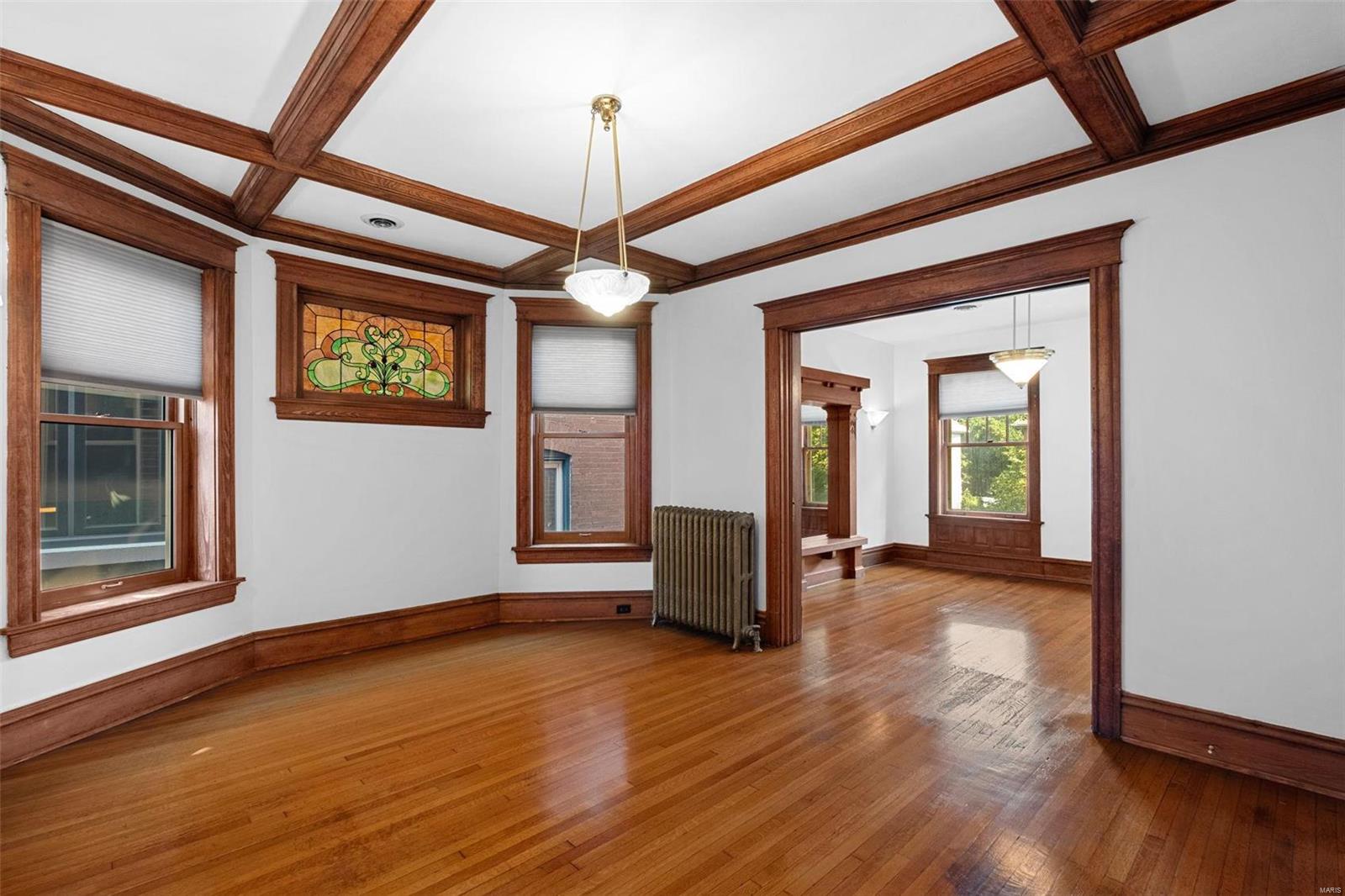 3022 Shenandoah Avenue