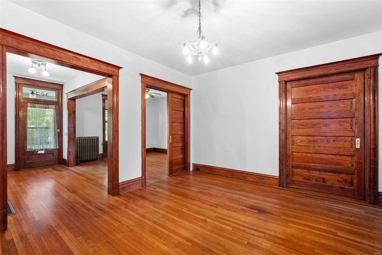 3022 Shenandoah Avenue