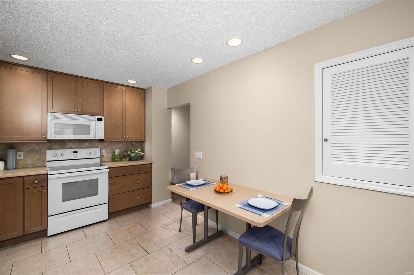 1125 Jade Wind Drive