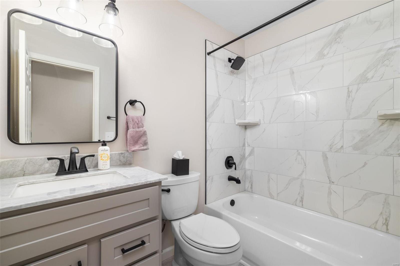 1125 Jade Wind Drive