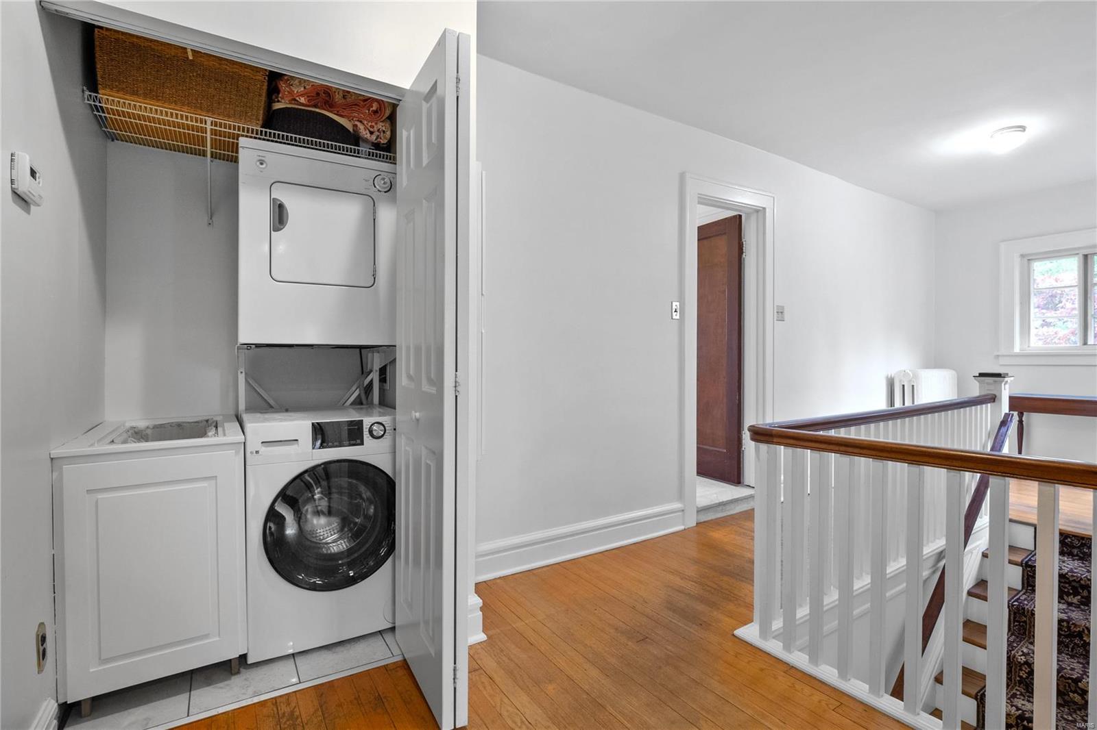 7611 Wydown Boulevard