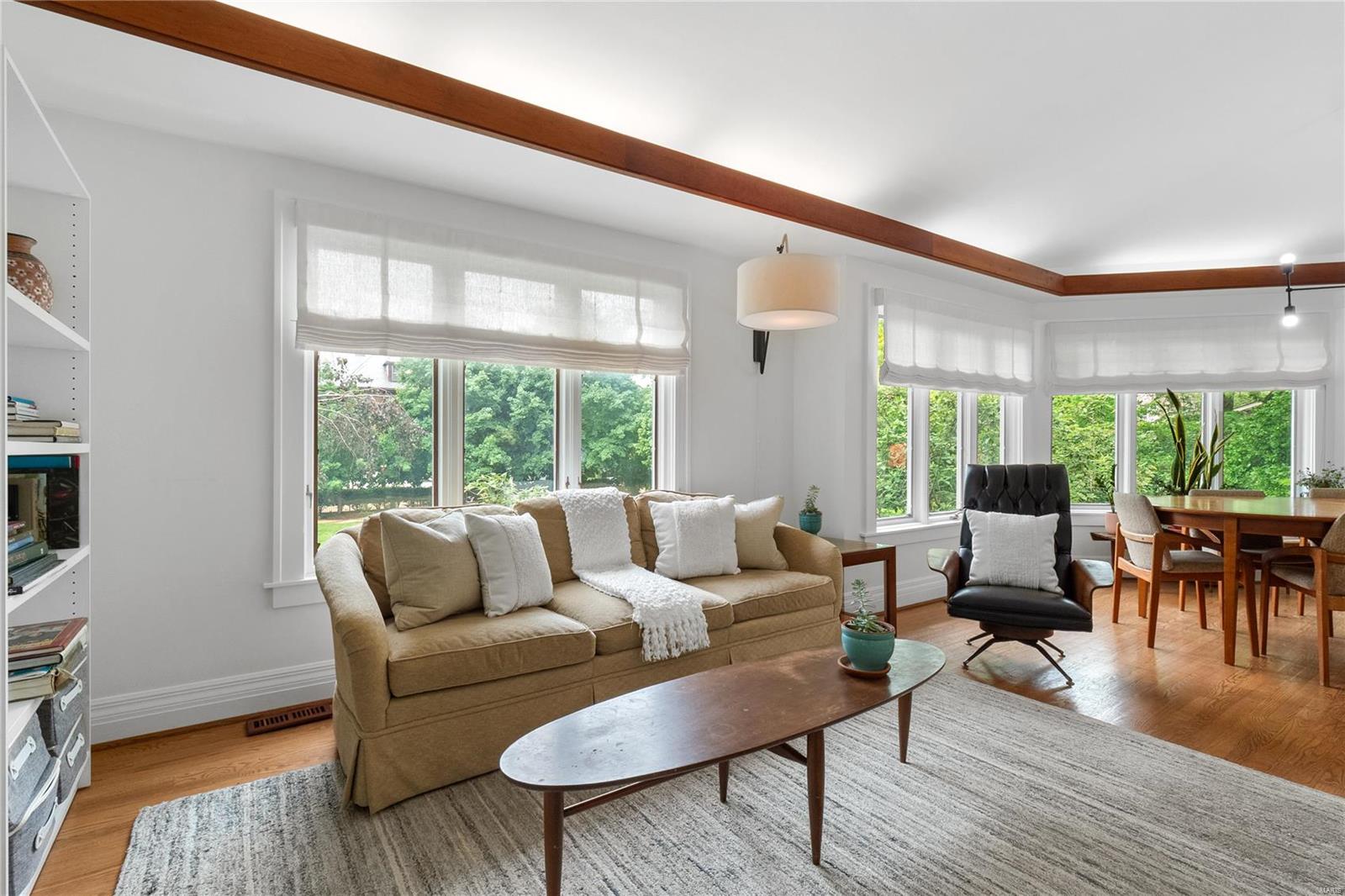 7611 Wydown Boulevard