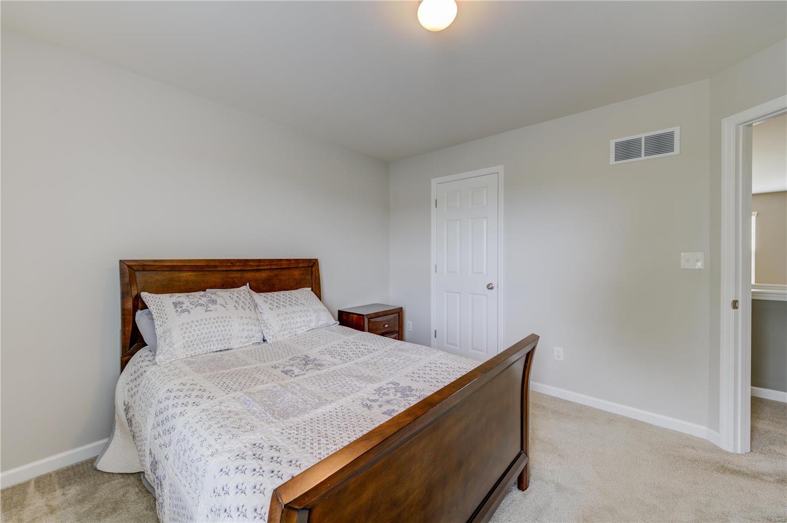 14 Bristol Ridge Court