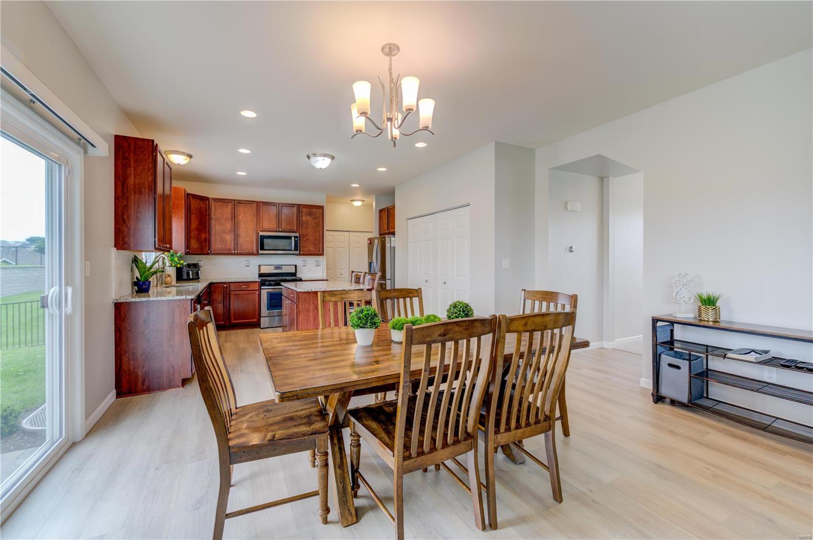 14 Bristol Ridge Court