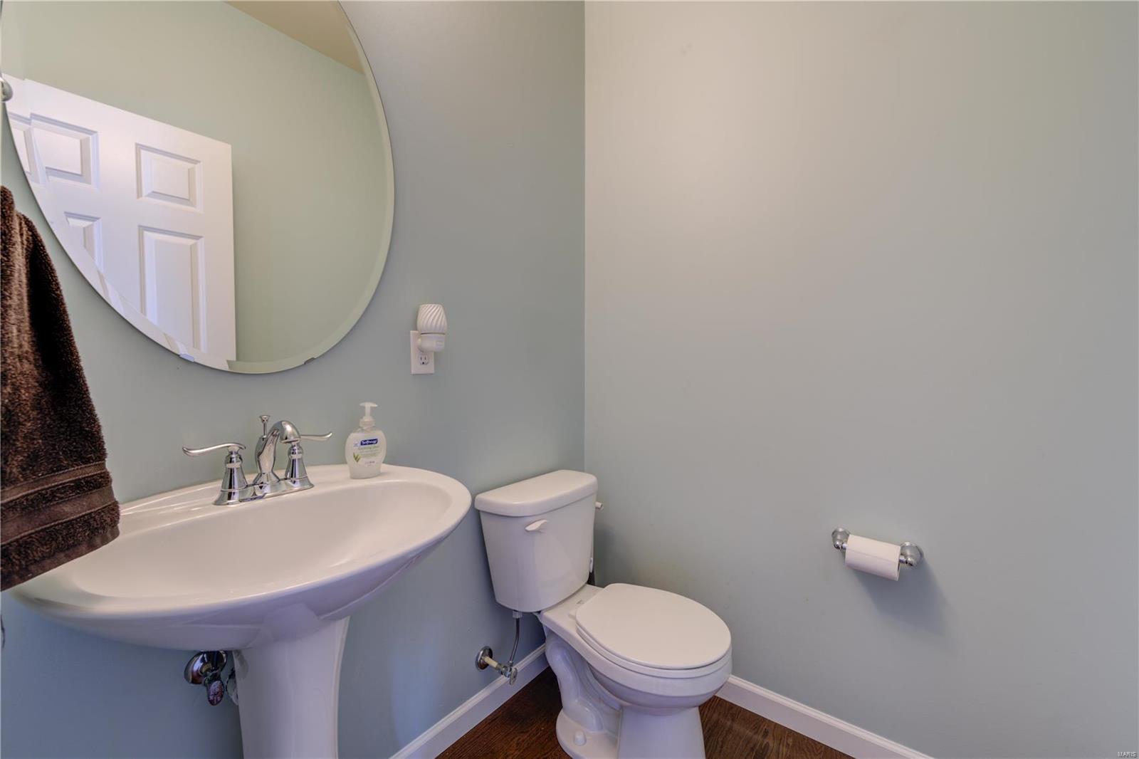 14 Bristol Ridge Court