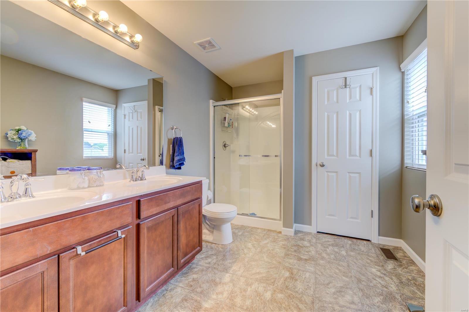 14 Bristol Ridge Court