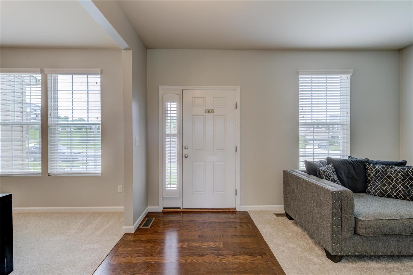 14 Bristol Ridge Court