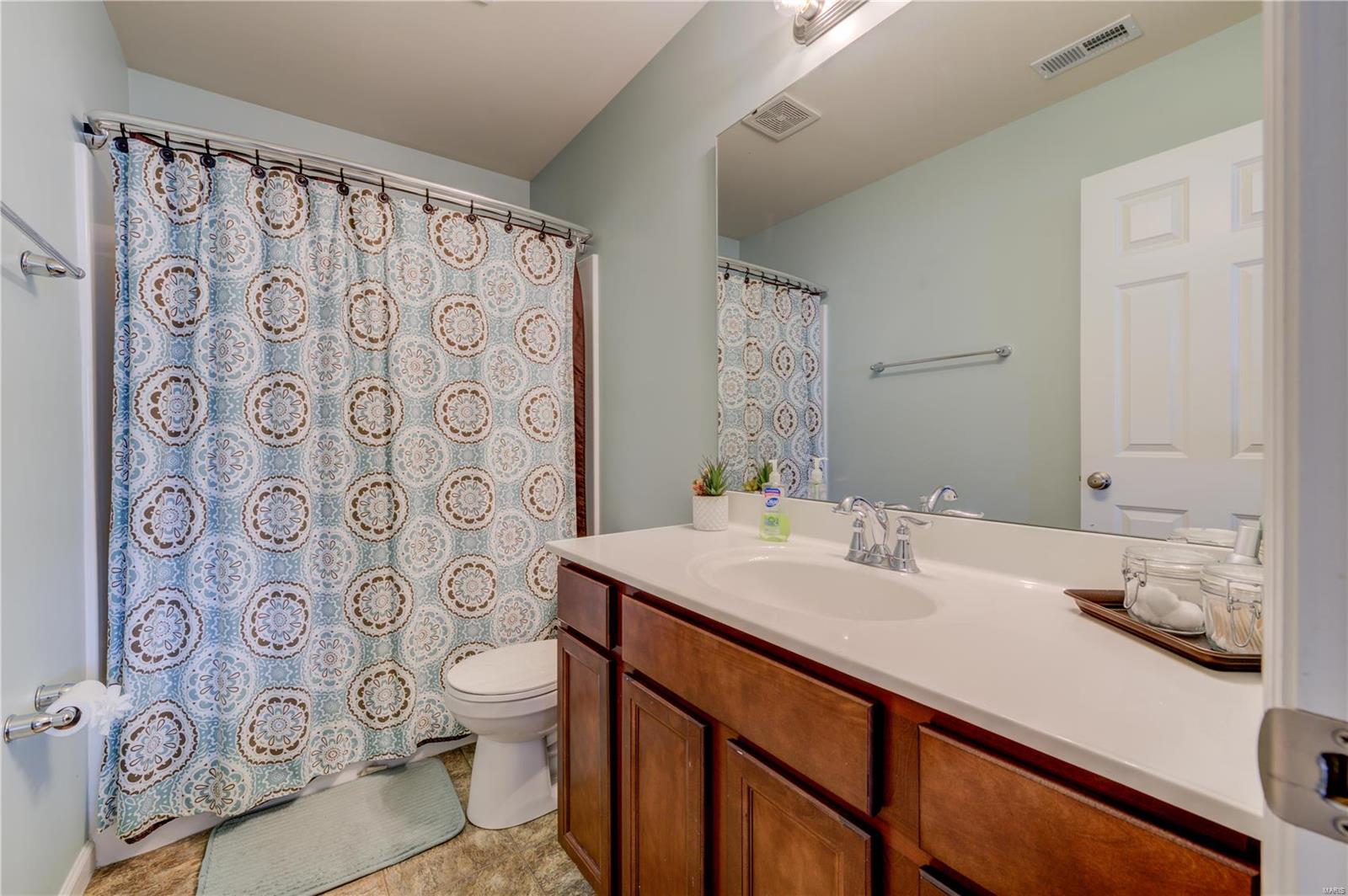 14 Bristol Ridge Court