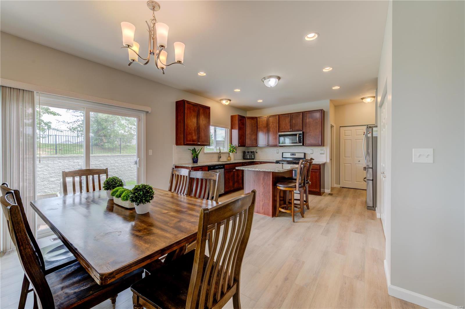 14 Bristol Ridge Court