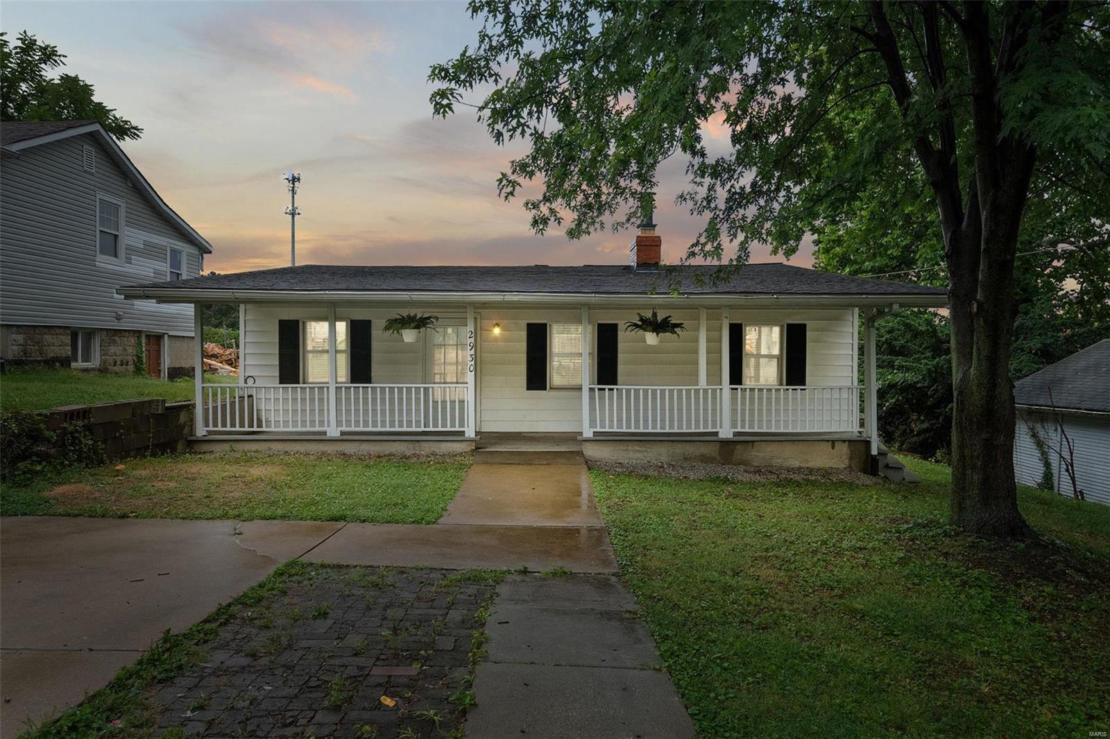 2930 Endicott Avenue