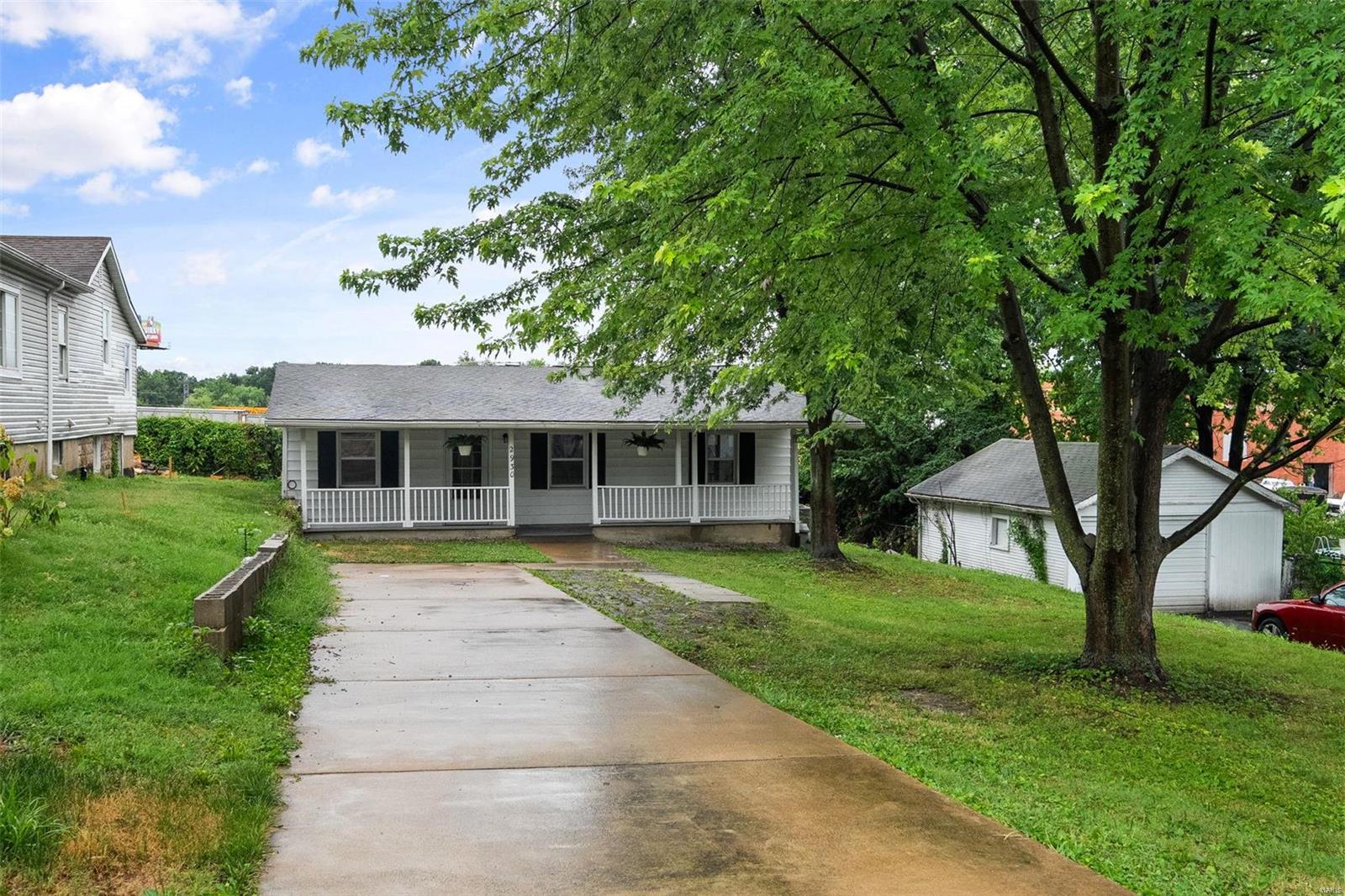 2930 Endicott Avenue