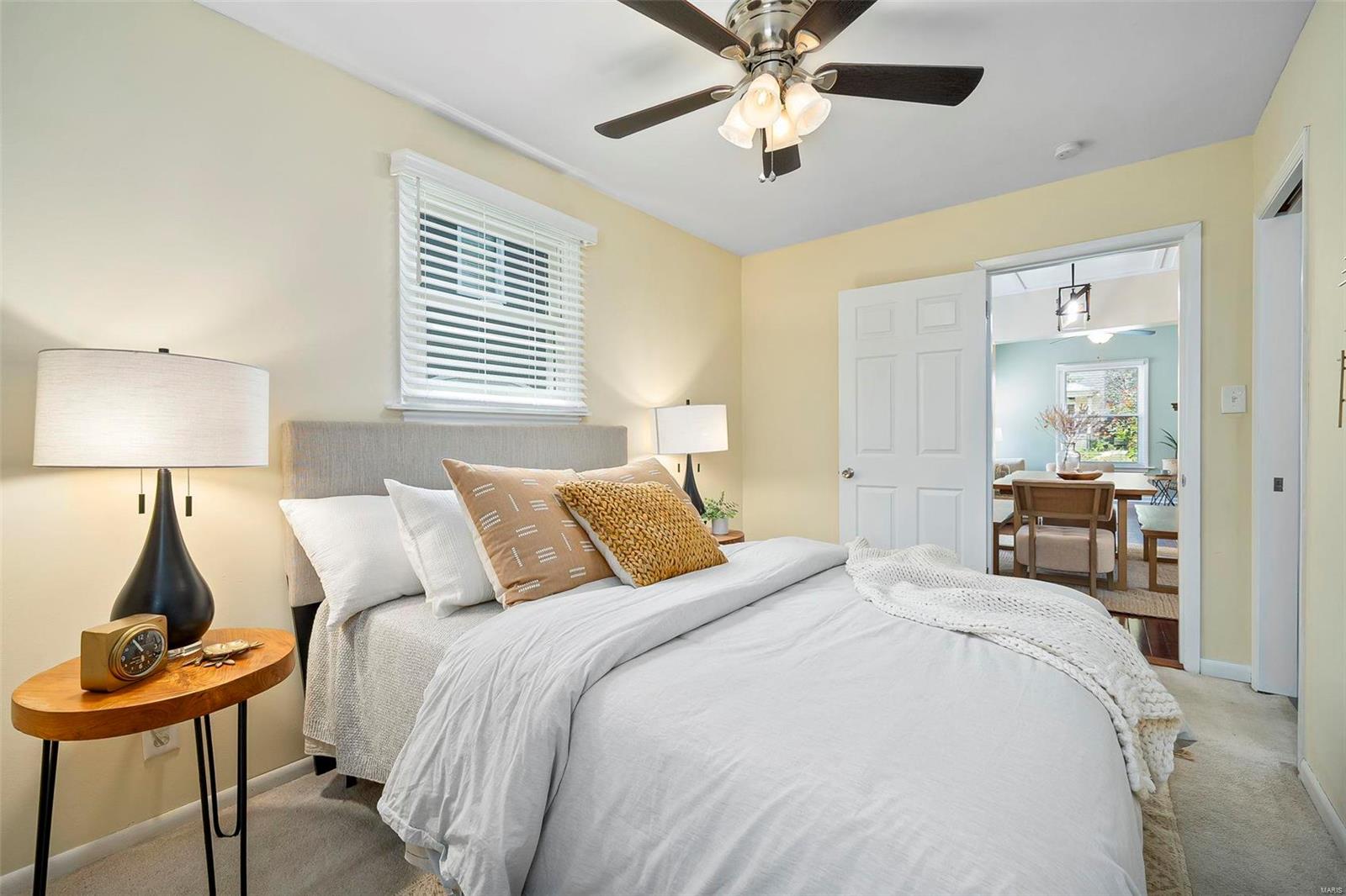 3432 Oxford Boulevard