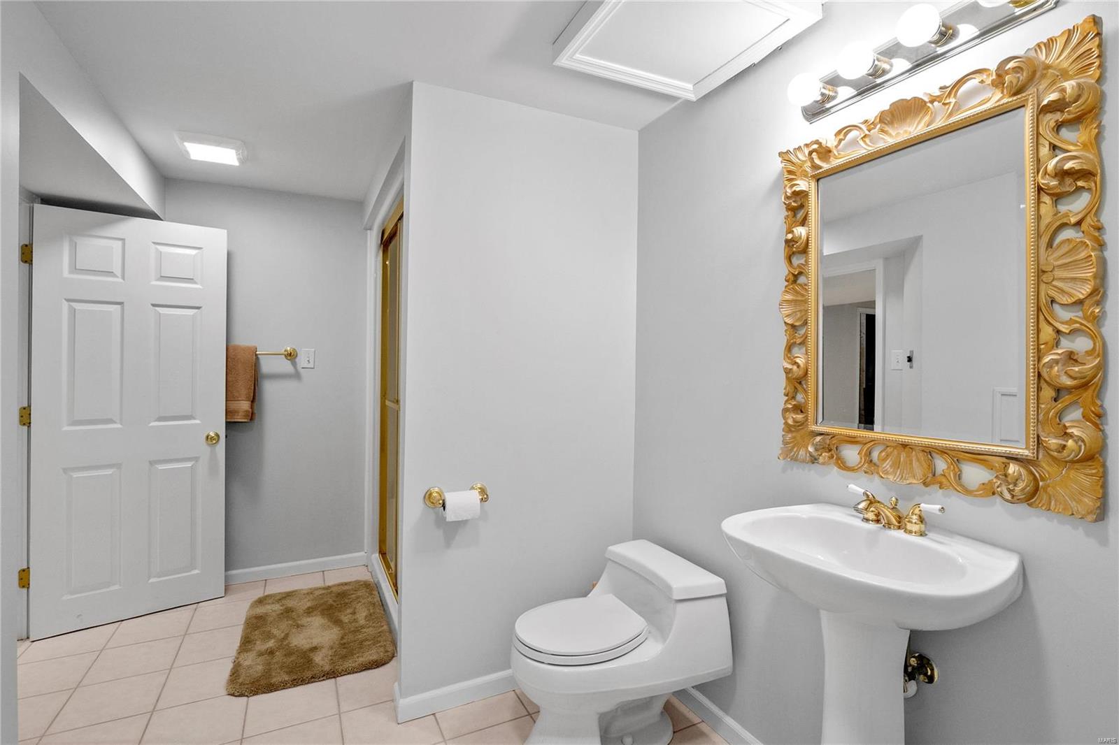 2713 Autumn Run Court