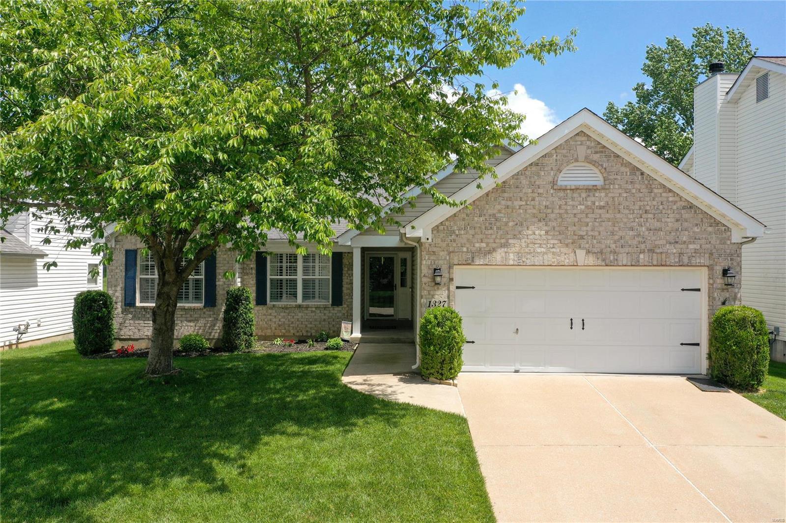 1327 Arbor Bluff Circle