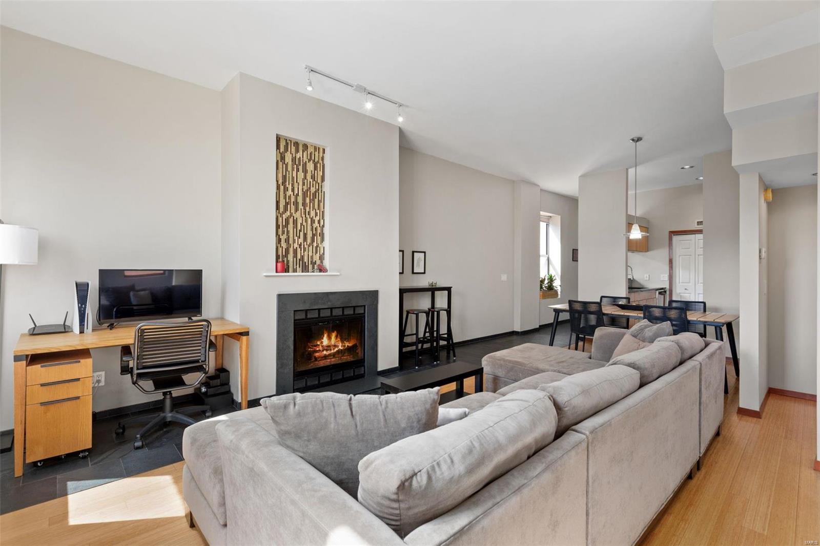 4496 Maryland Avenue Unit: 3D
