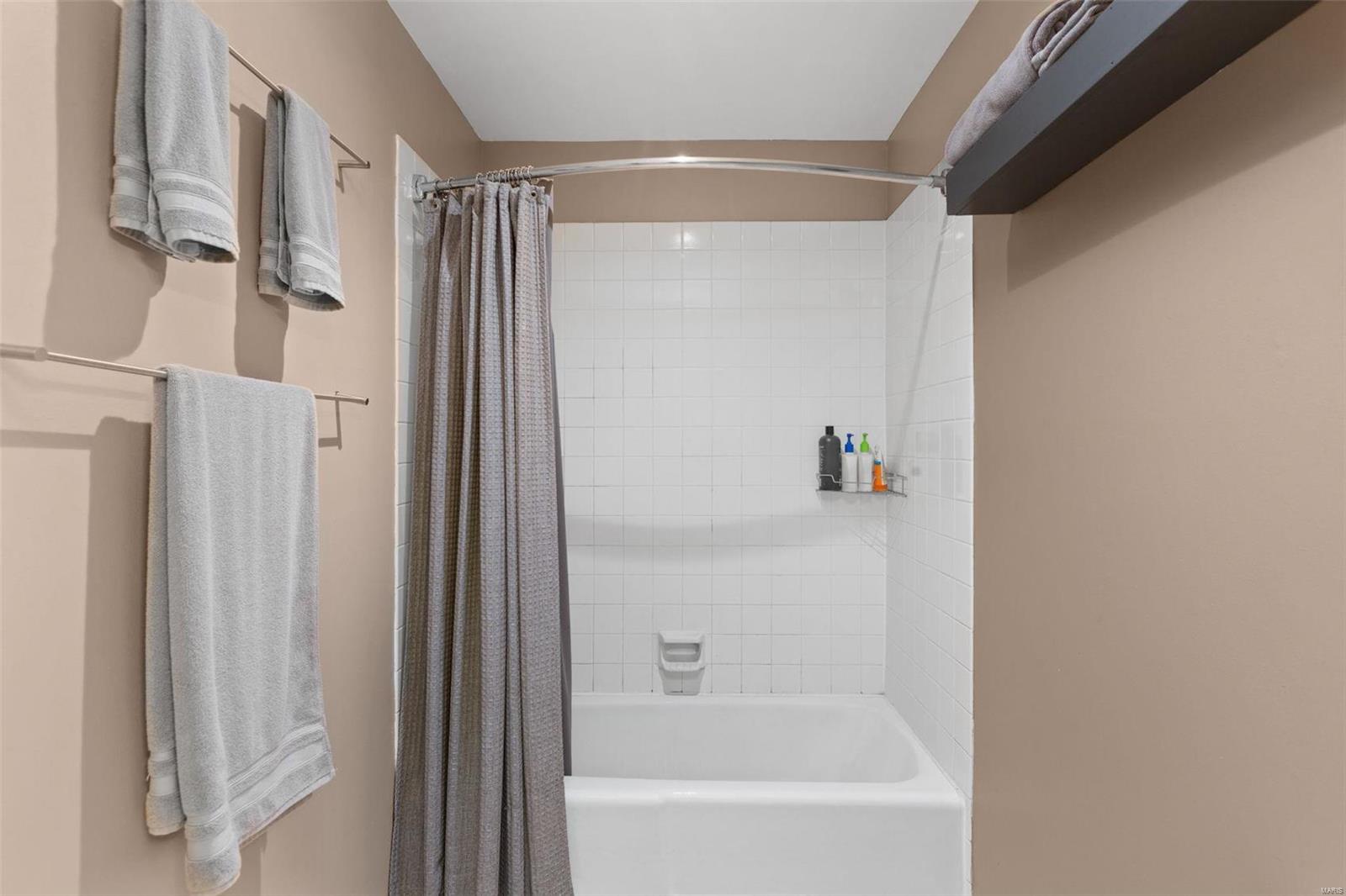 4496 Maryland Avenue Unit: 3D