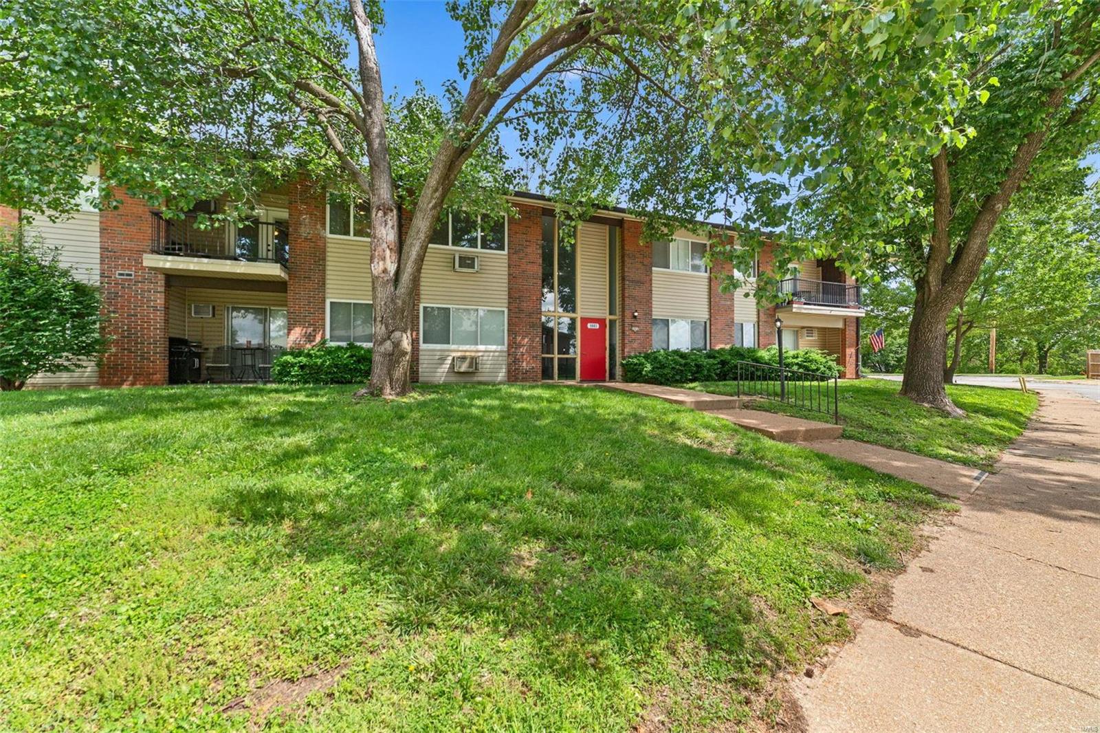9003 Villaridge Court Unit: E