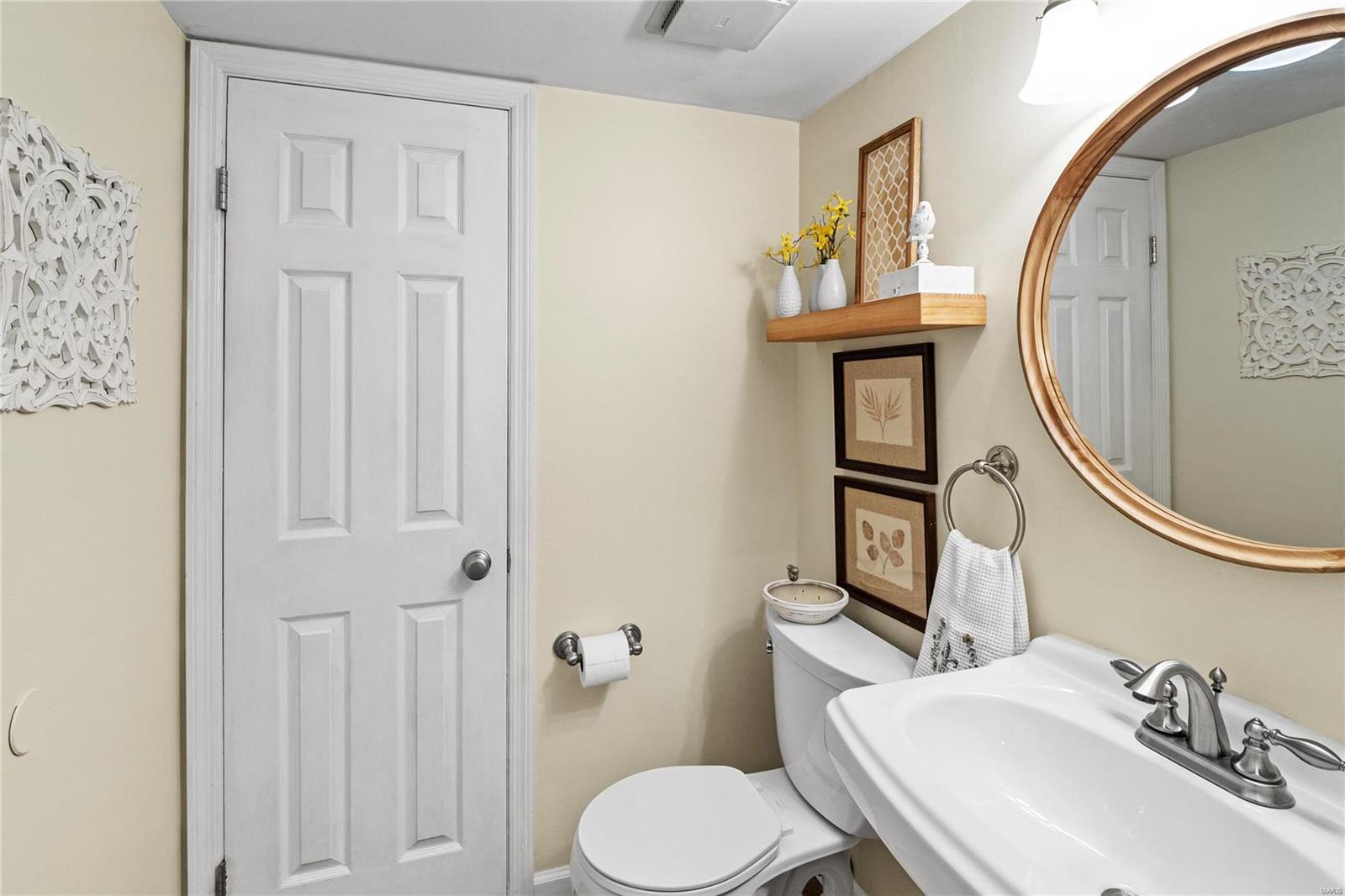 1323 Parkview Valley Drive