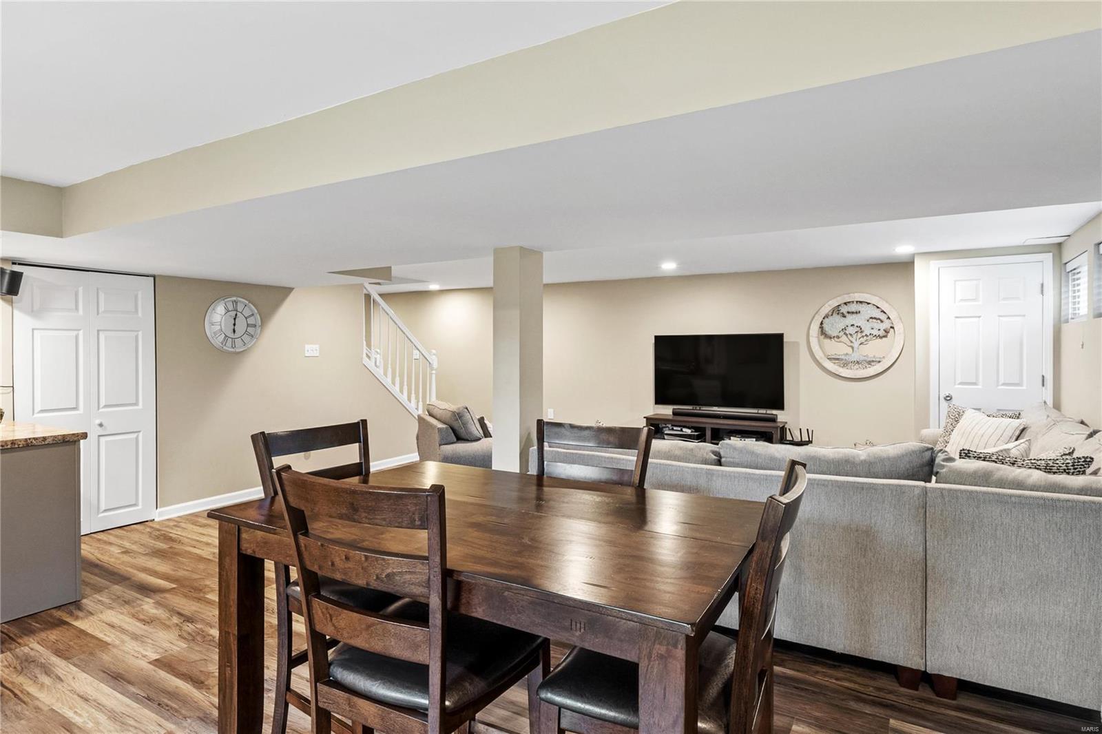 1323 Parkview Valley Drive