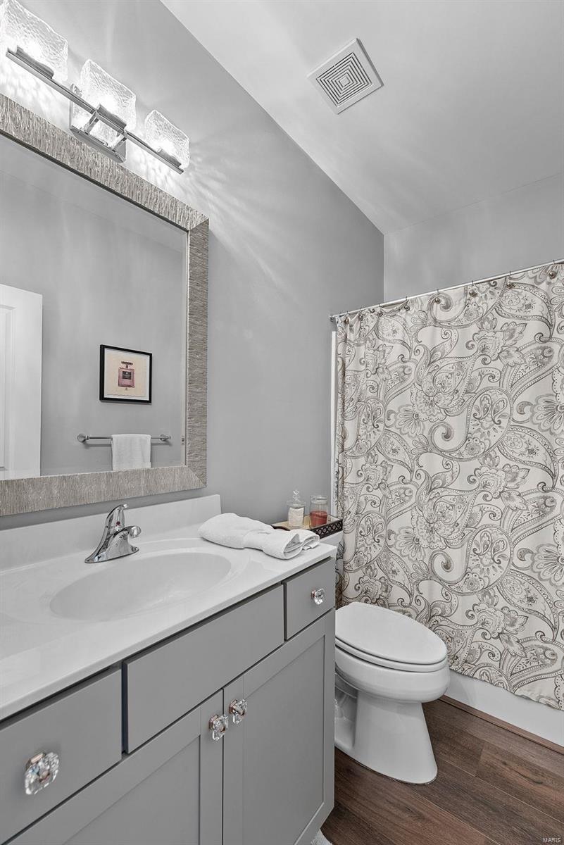 1105 Hudson Heights Court