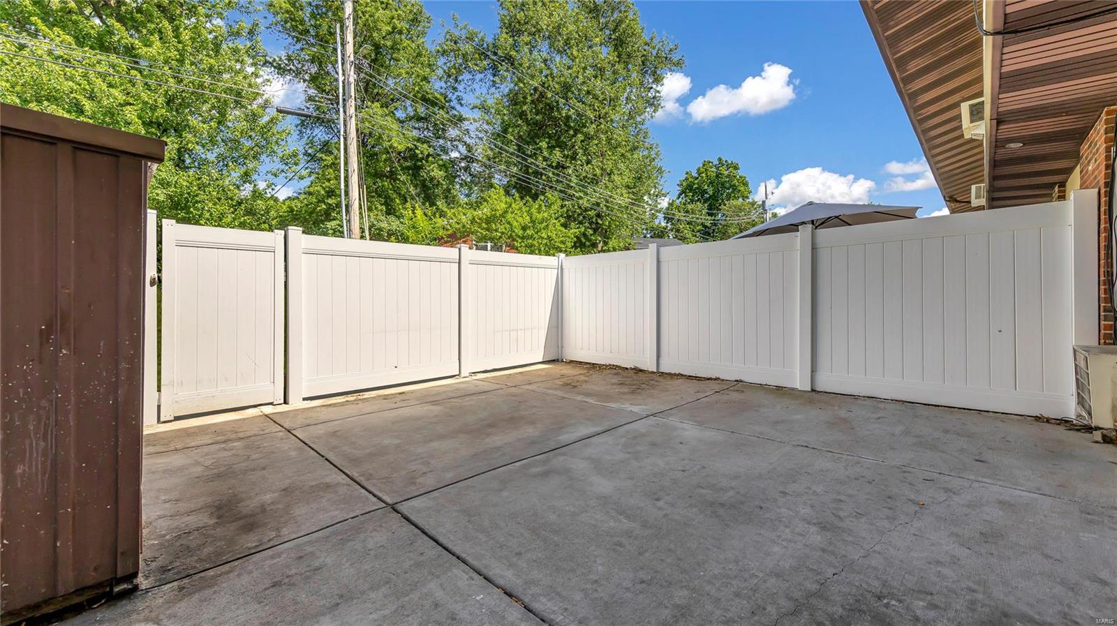 7546 Hazelcrest Drive