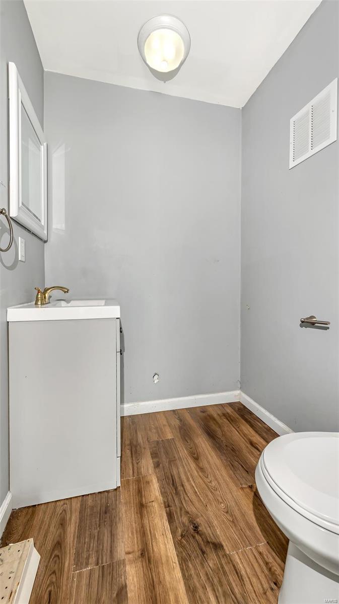 7546 Hazelcrest Drive