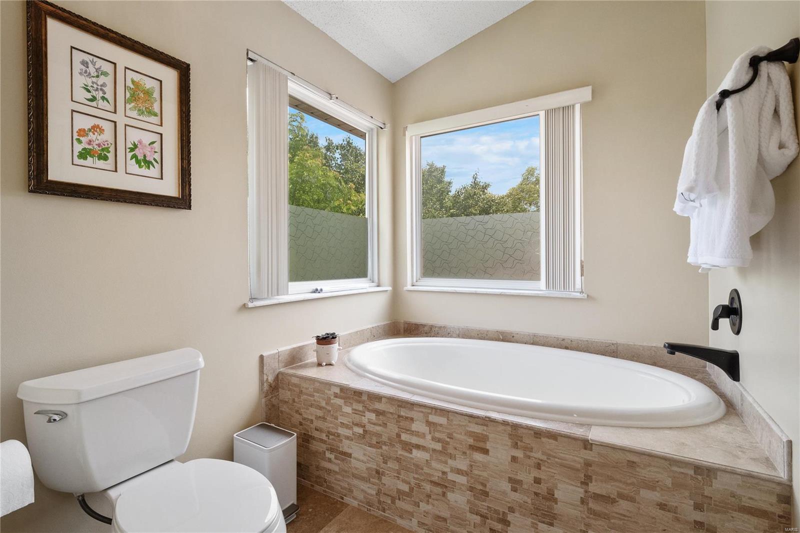 3020 Cedarshade Court