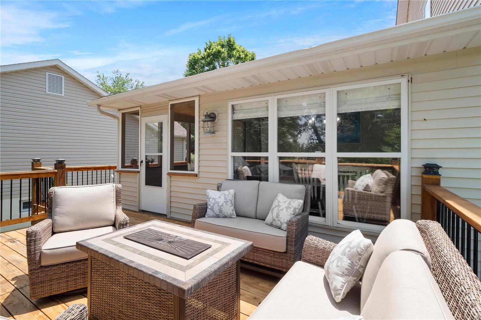 3020 Cedarshade Court