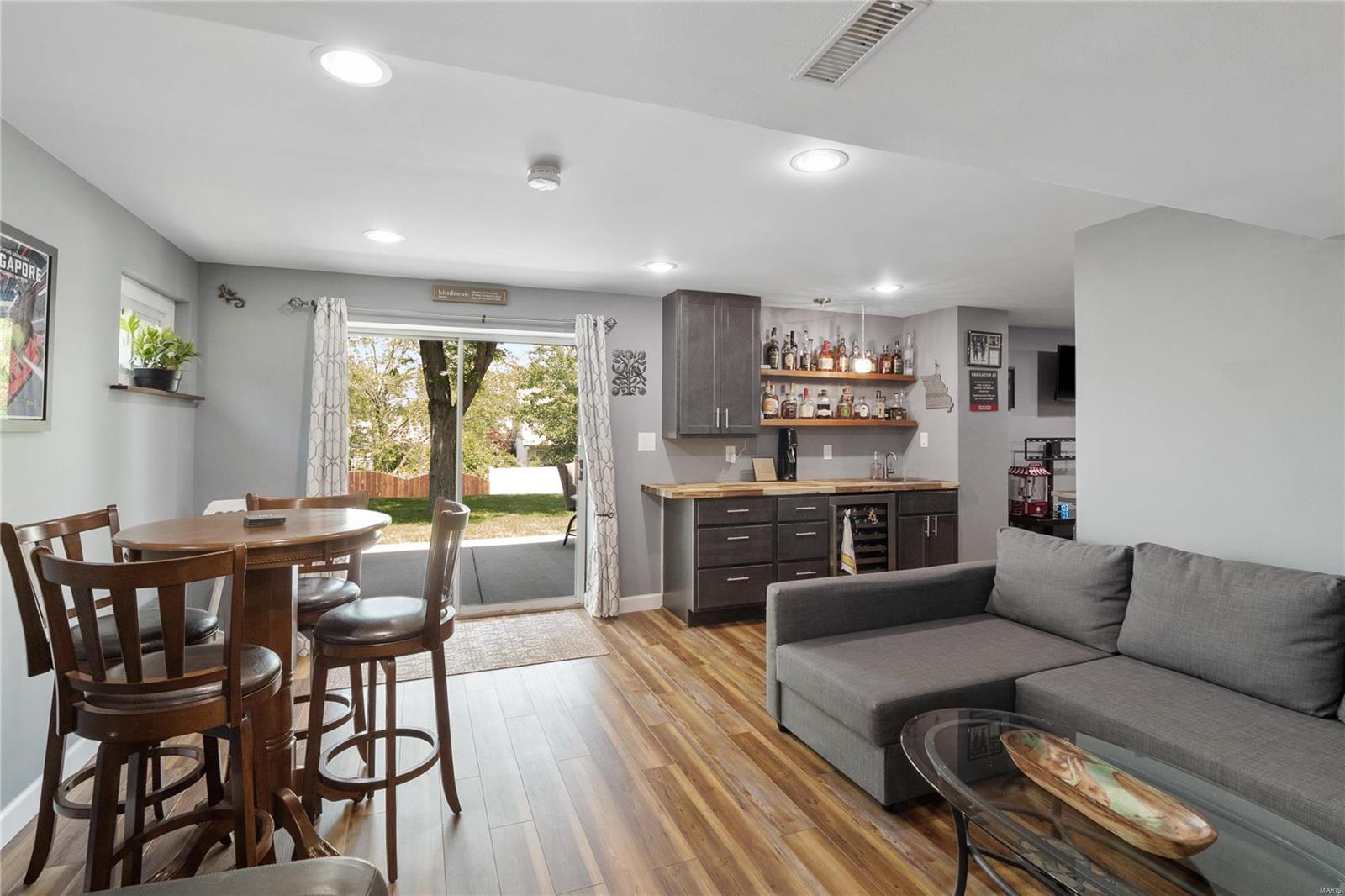 3020 Cedarshade Court