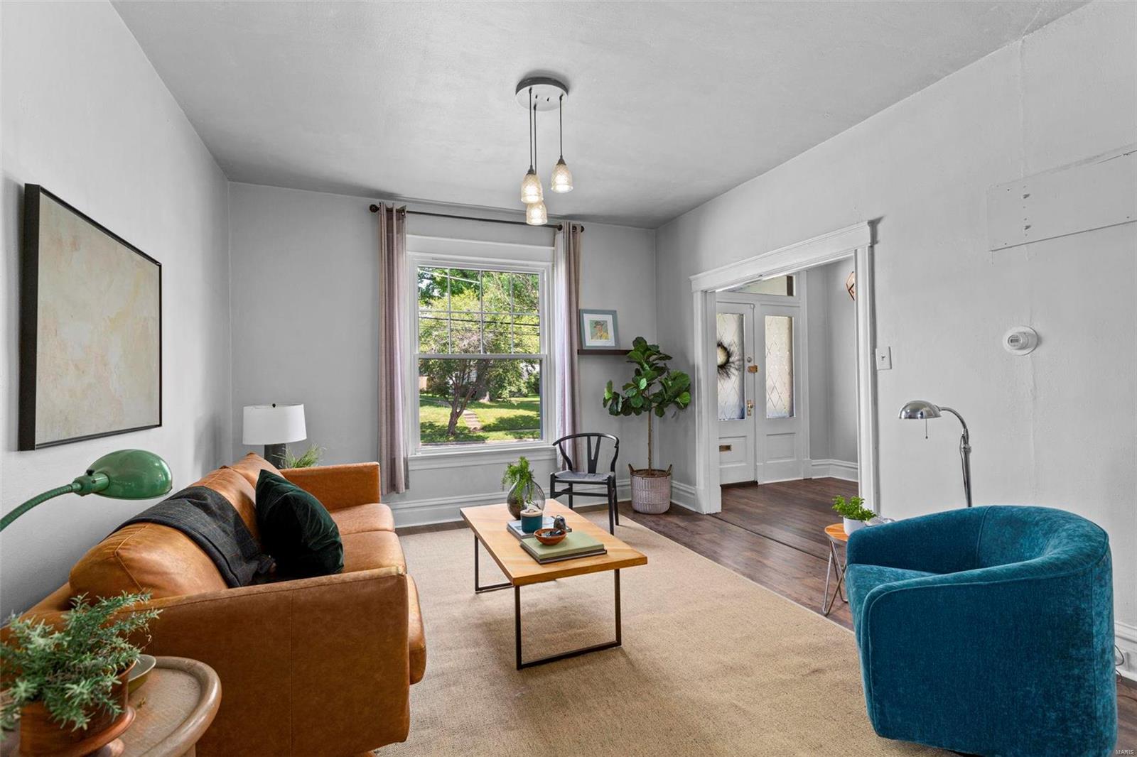 3610 Oxford Boulevard