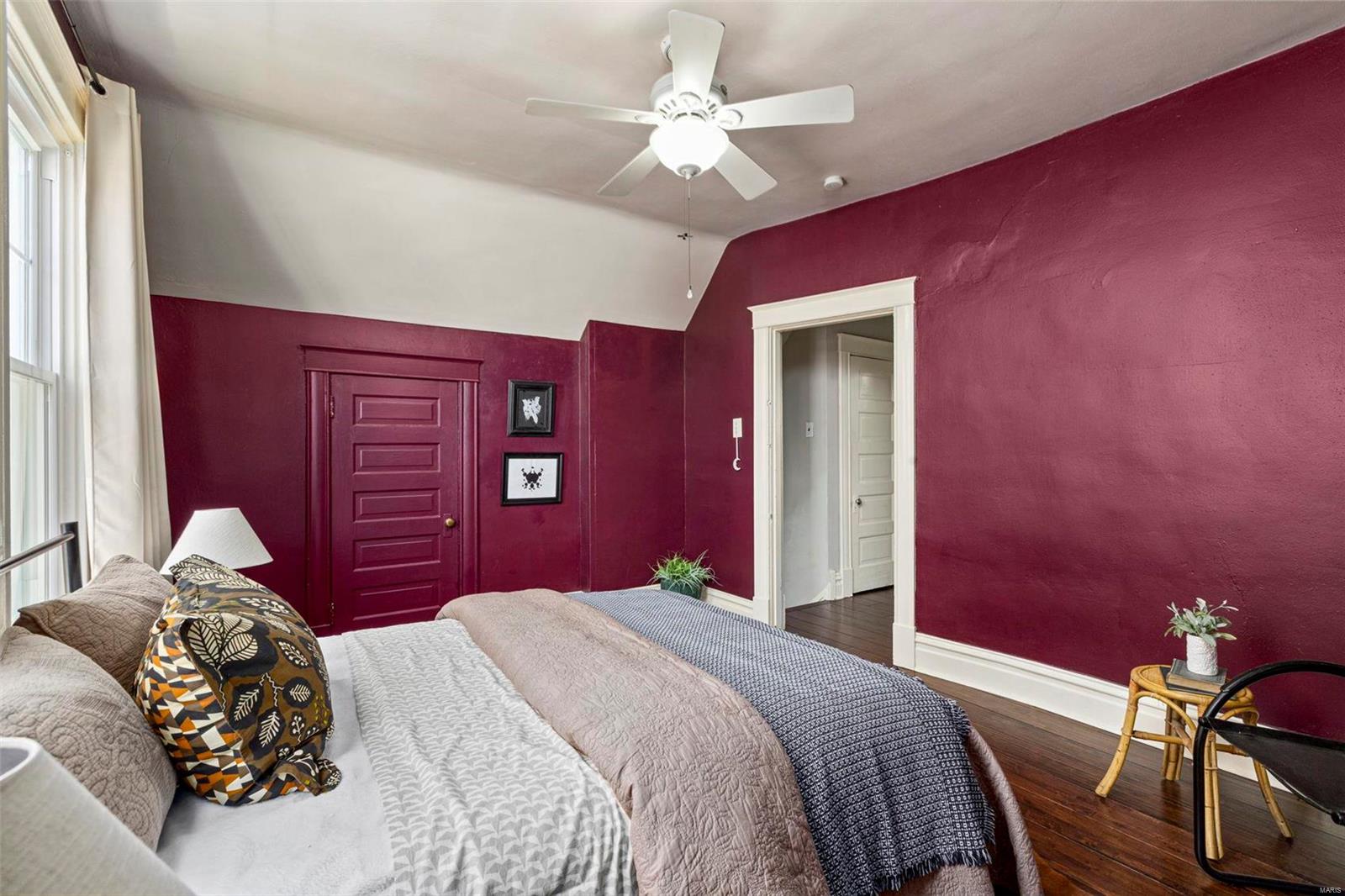 3610 Oxford Boulevard